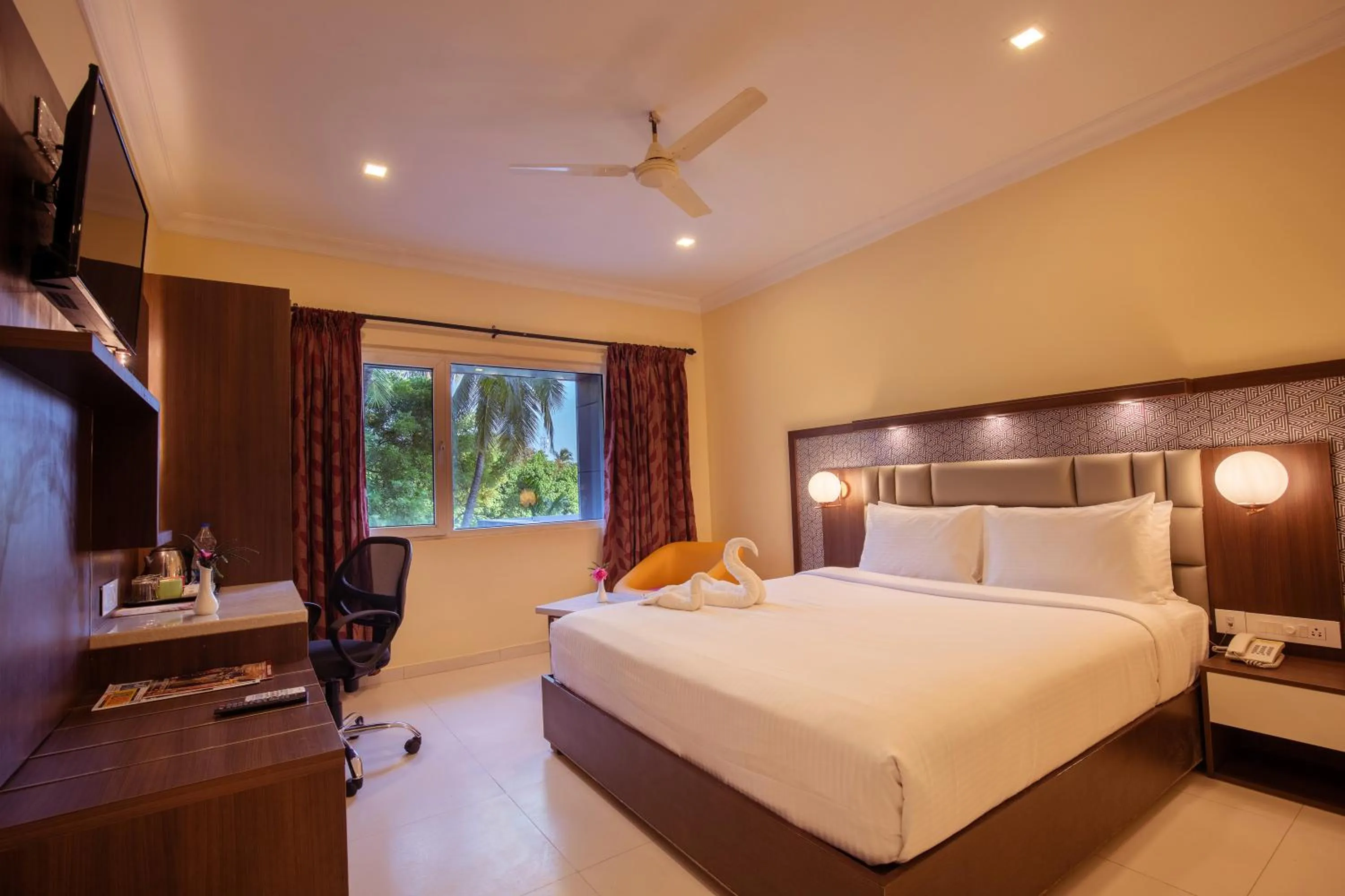 Deluxe Double Room in Vinayaga by Poppys, Rameshwaram