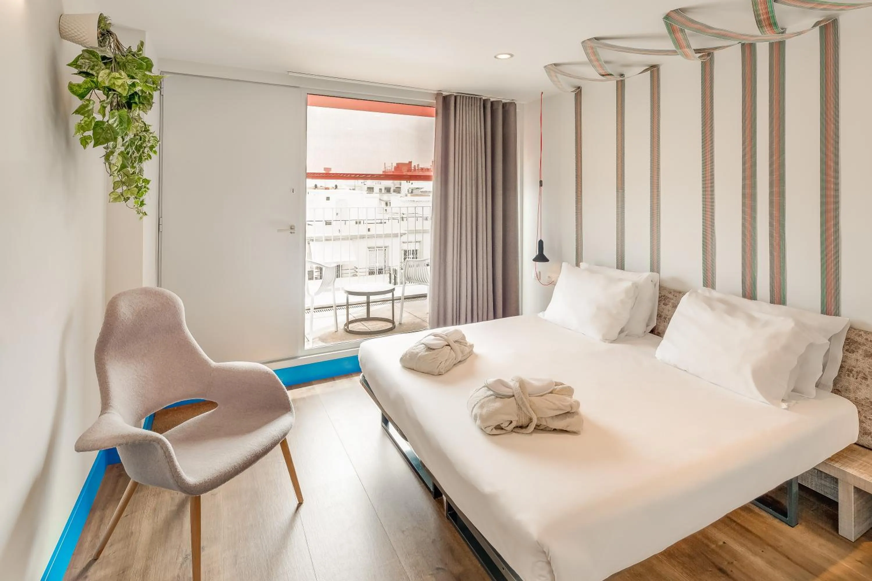  Deluxe King Room with Terrace in Generator Barcelona