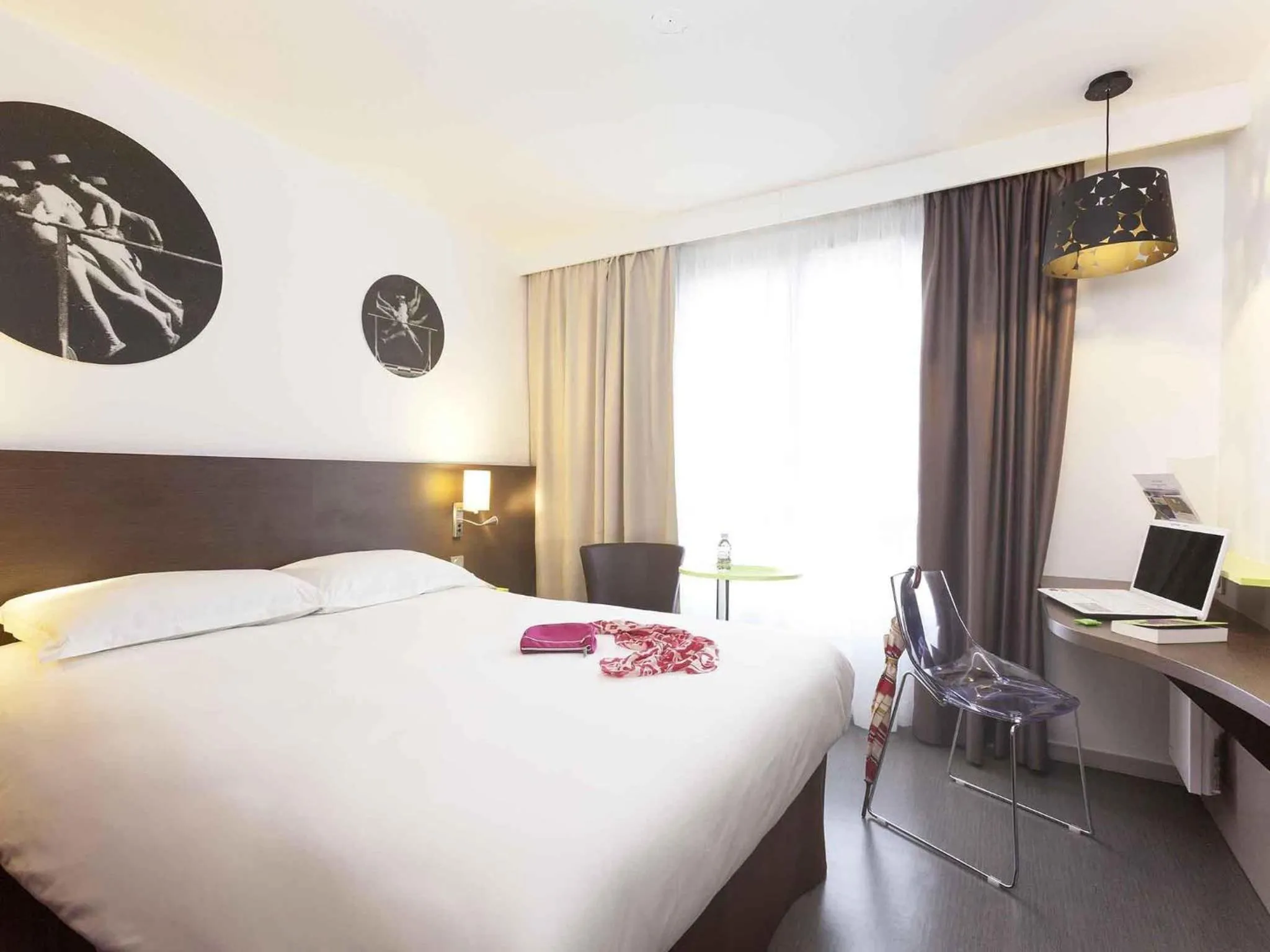 Standard Double Room in ibis Styles Beaune Centre