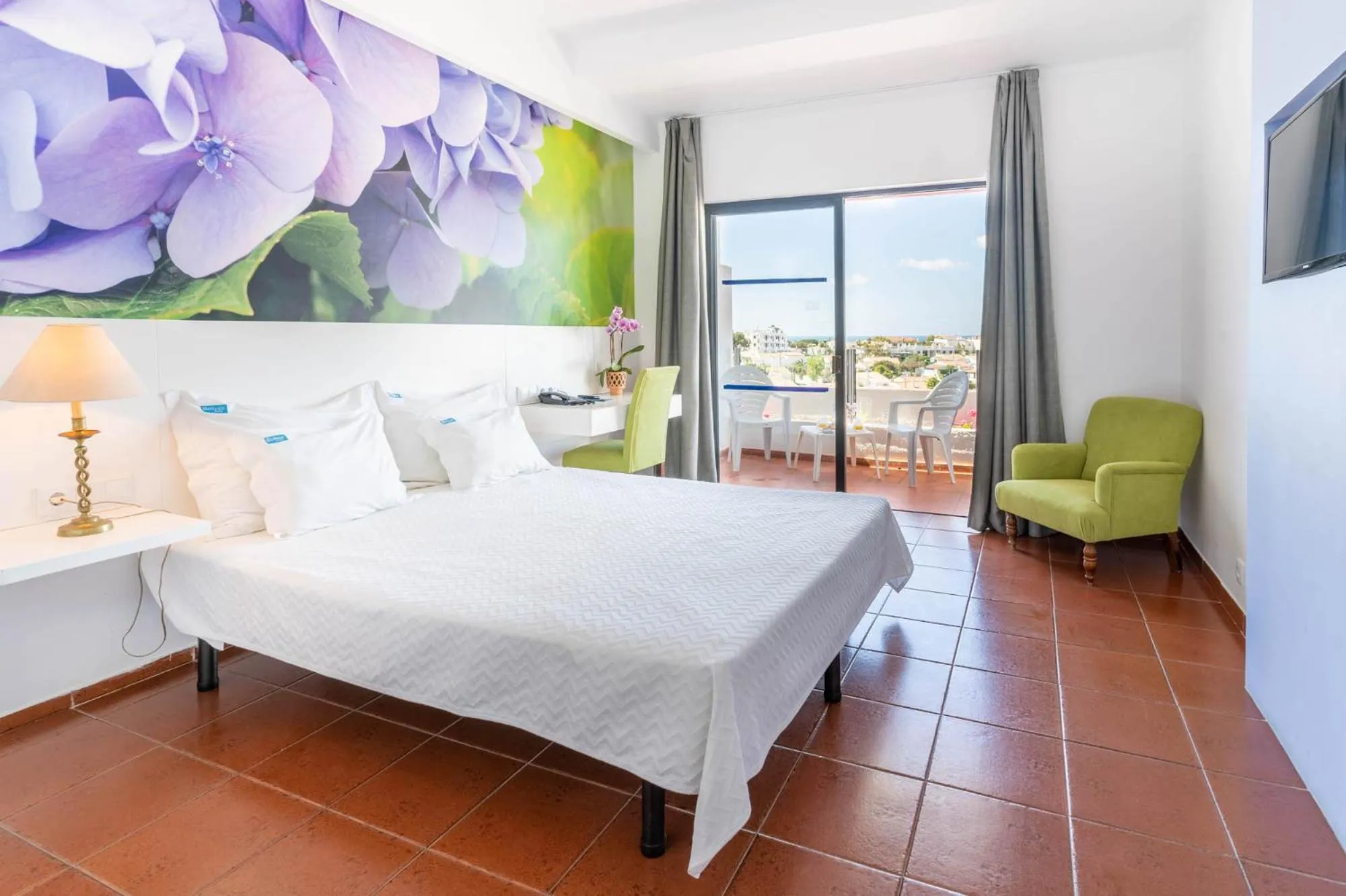 Twin Room with Pool View in Hotel da Aldeia - Adults Only
