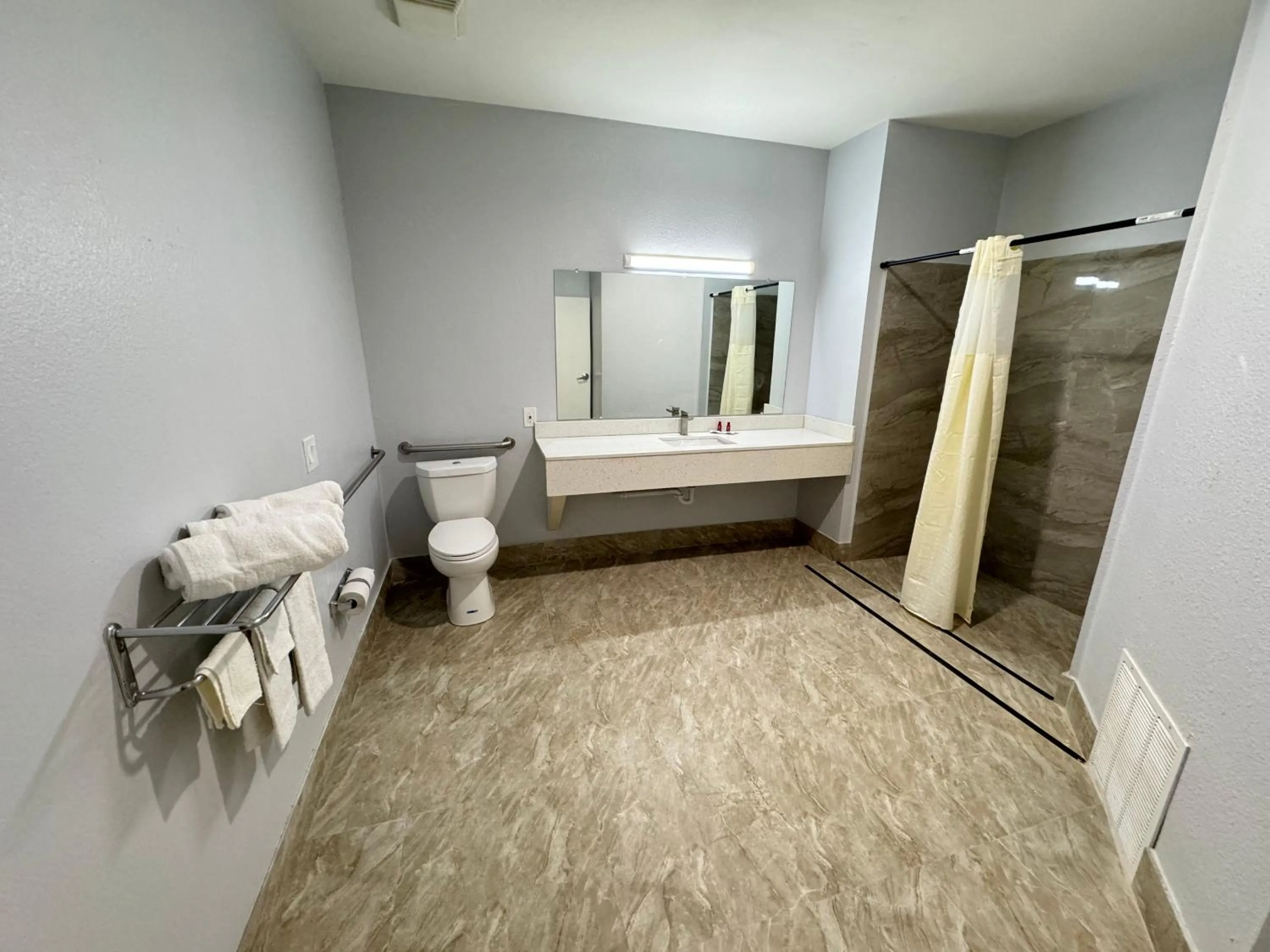 King Room with Spa Bath in Americas Best Value Inn & Suites Haltom City Ft. Worth