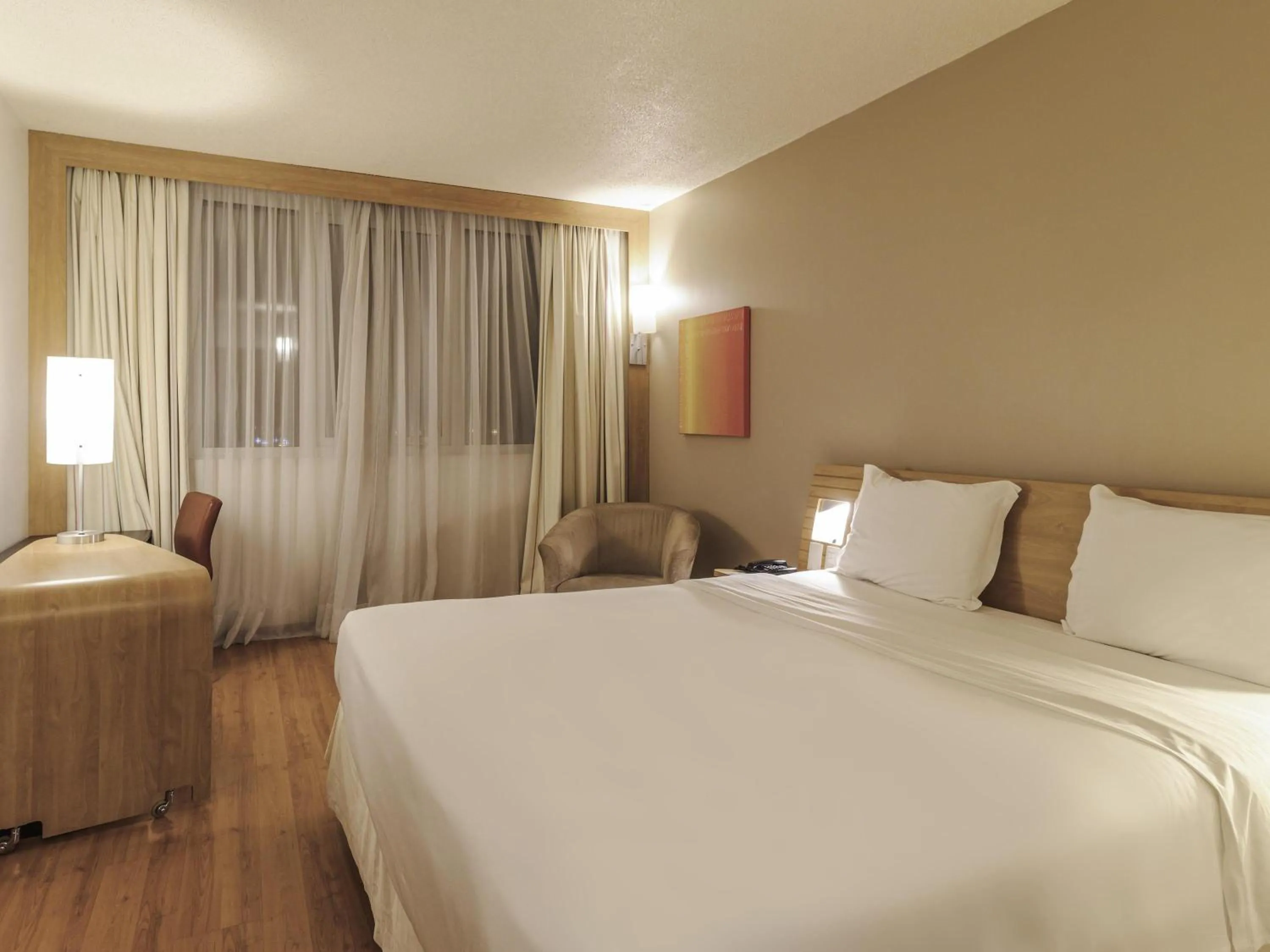 Executive Room in Novotel Porto Alegre Airport