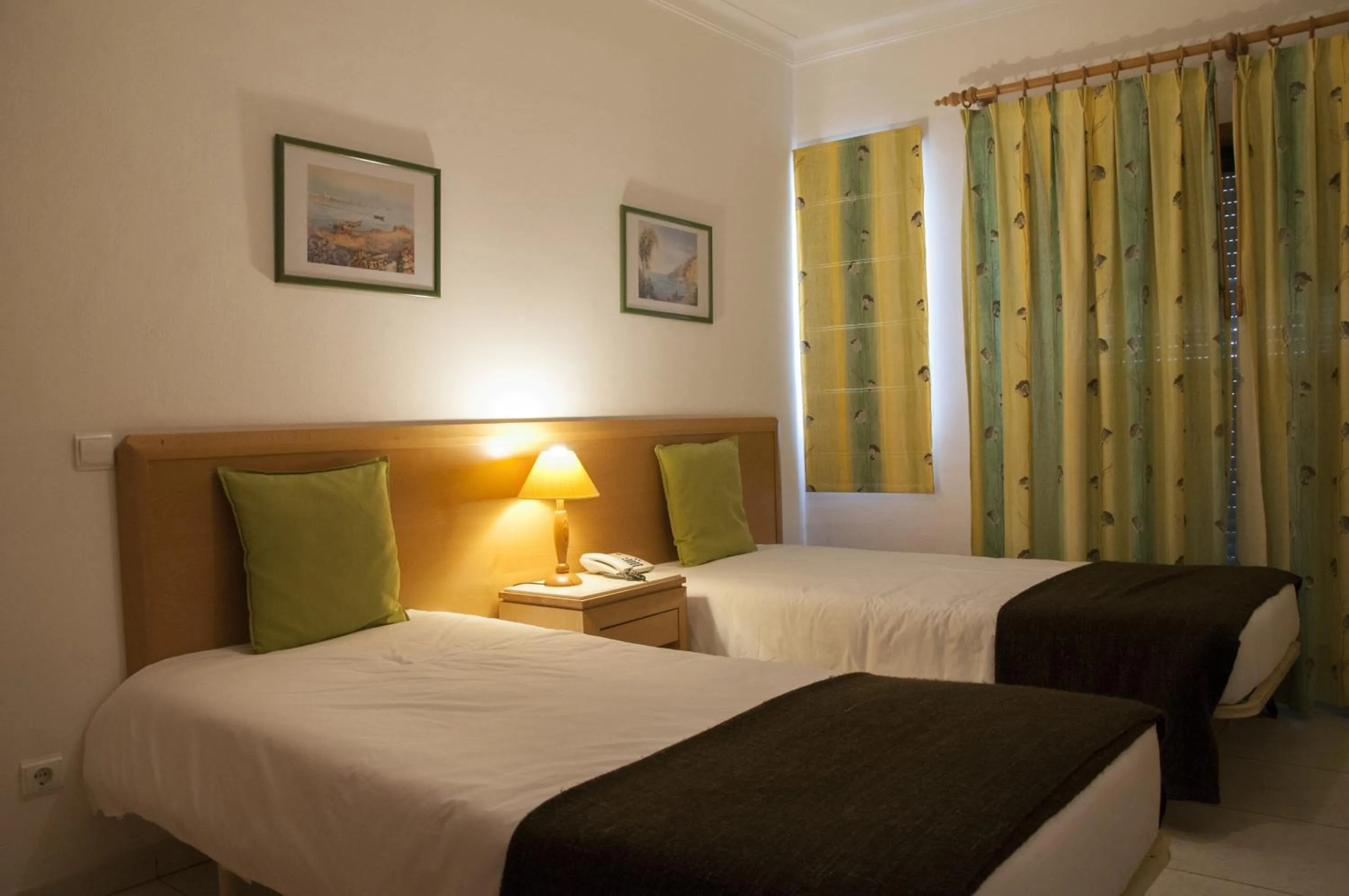 One-Bedroom Apartment in Plaza Real by Atlantichotels