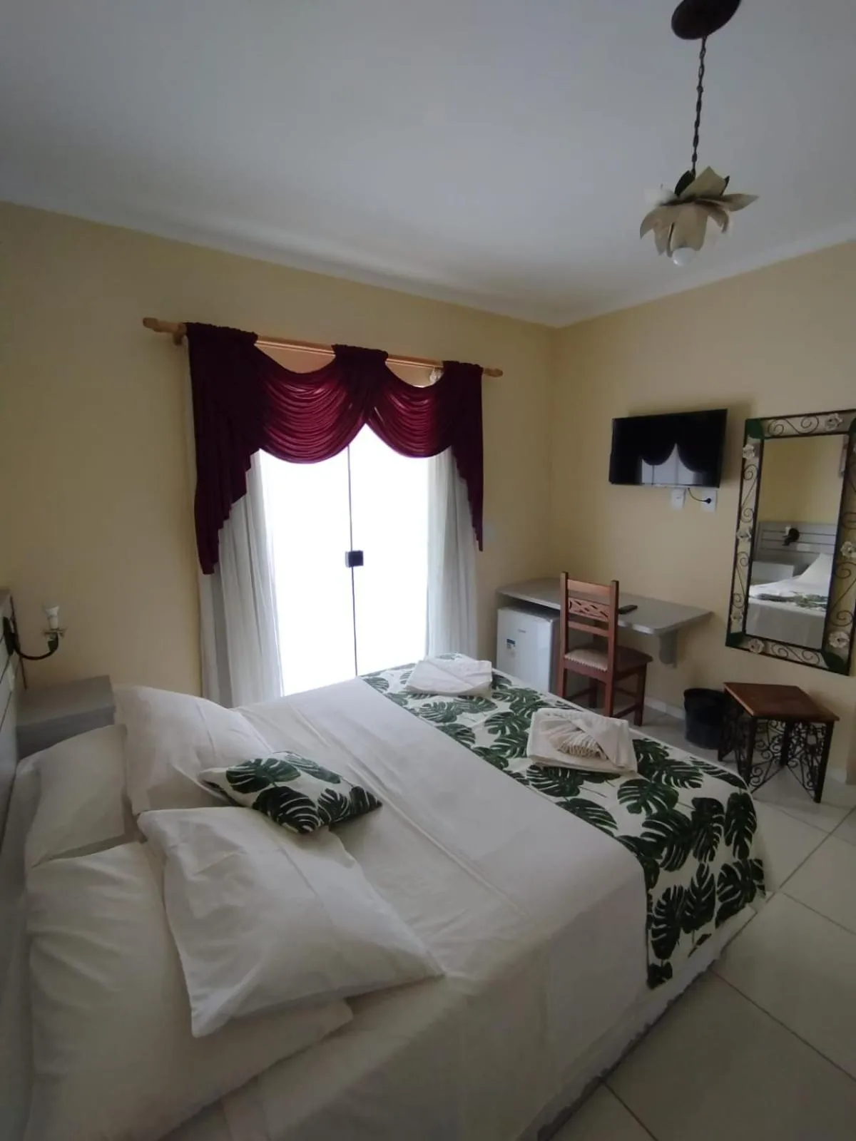 Suite with Balcony in Hotel Rio Penedo