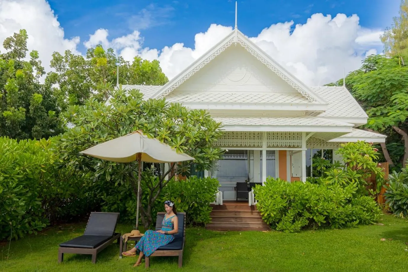 Villa - Beach Front in De Chaochom Hua Hin