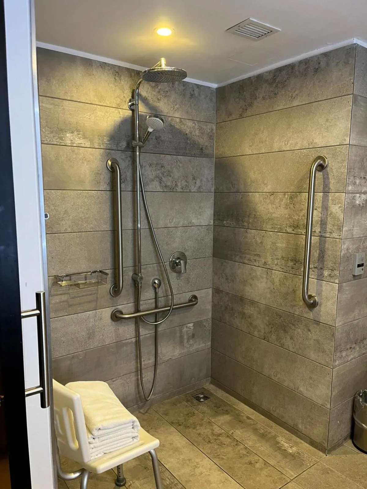 Standard Queen Room - Reduced mobility guests in Novotel Santiago Providencia