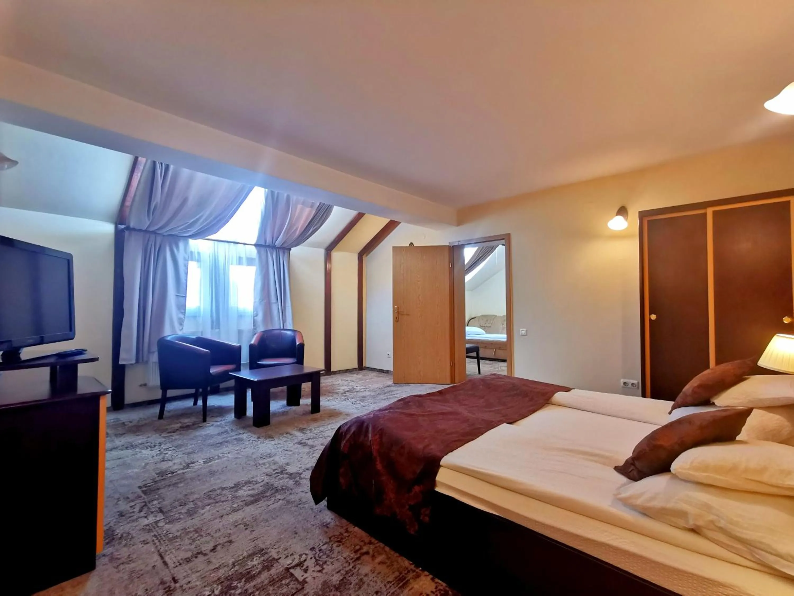 Suite in Pensiunea Ambient