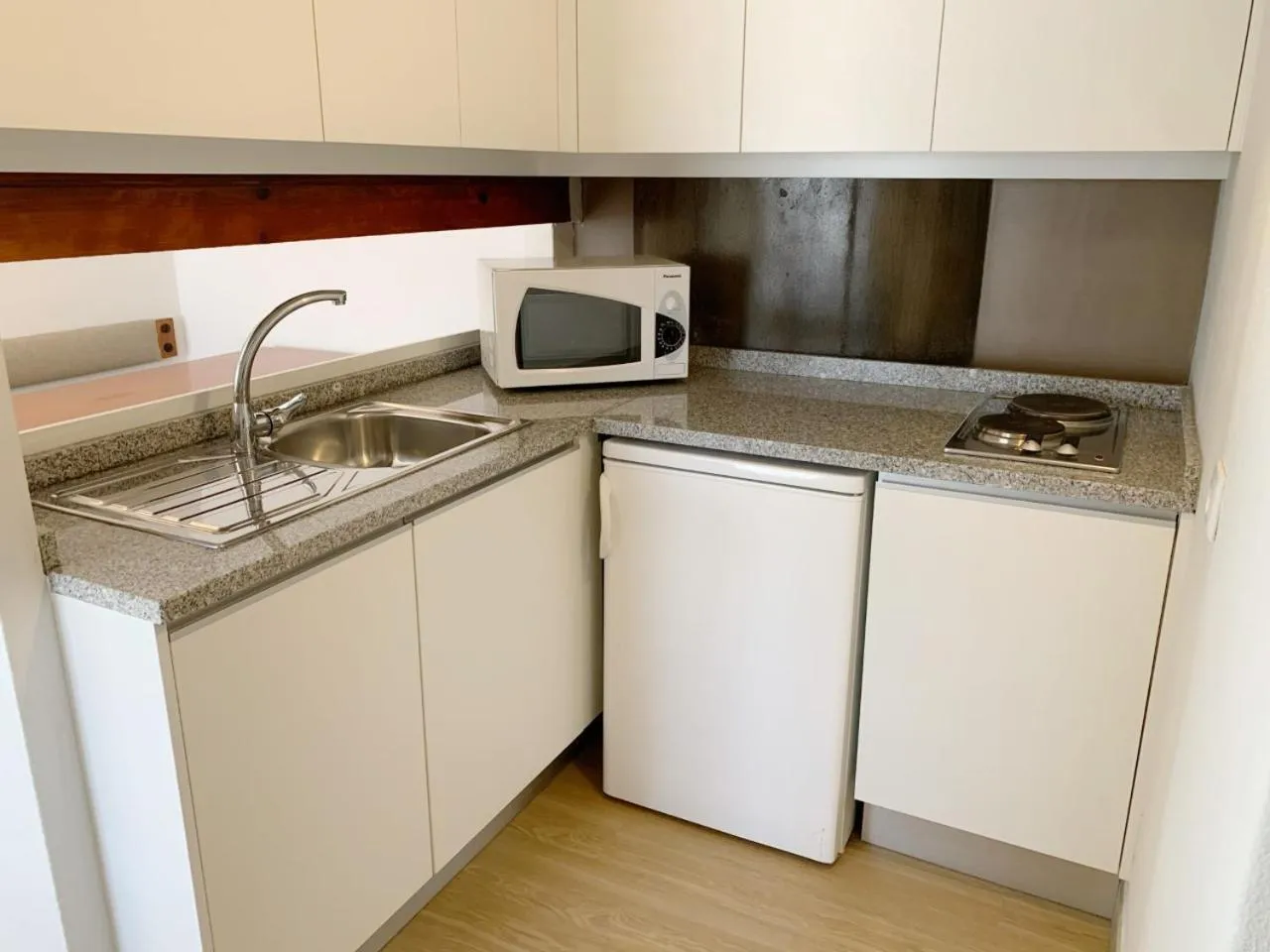 Superior Two-Bedroom Apartment with Sea View in Apartamentos Guadiana