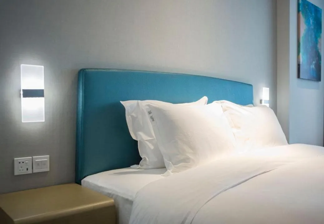 Standard Room in Holiday Inn Express - Xiamen City Center by IHG