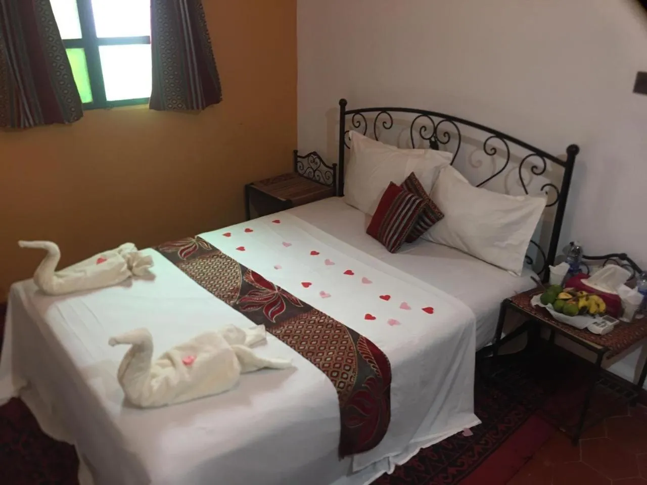 Standard Double or Twin Room with Shared Bathroom in Karim Sahara