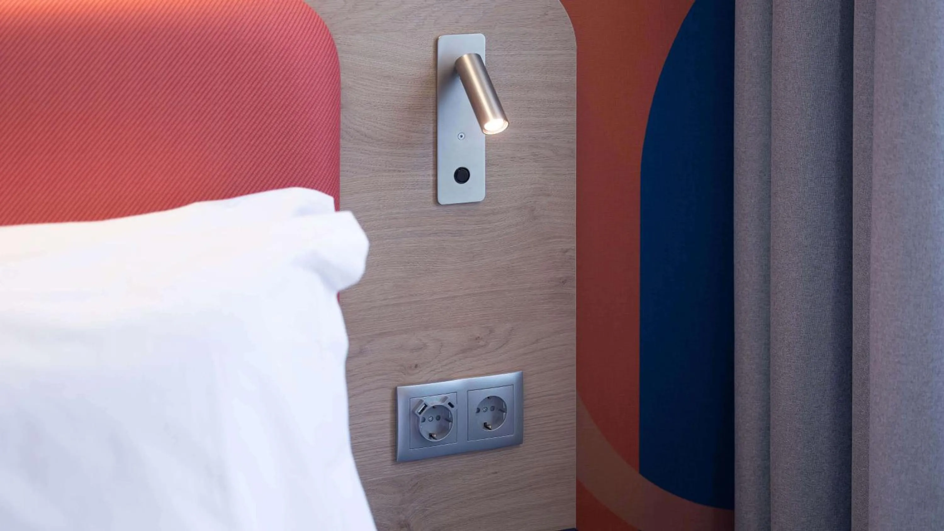 Standard Twin Room in Holiday Inn Express & Suites Lisbon - Príncipe Real by IHG