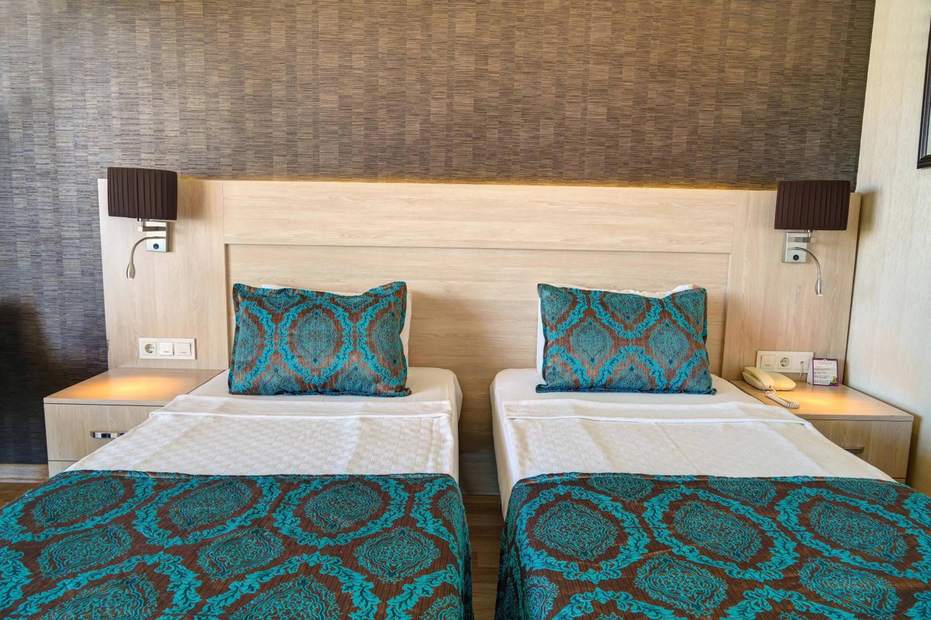 Standard Twin Room in Parador Beach Hotel All Inclusive