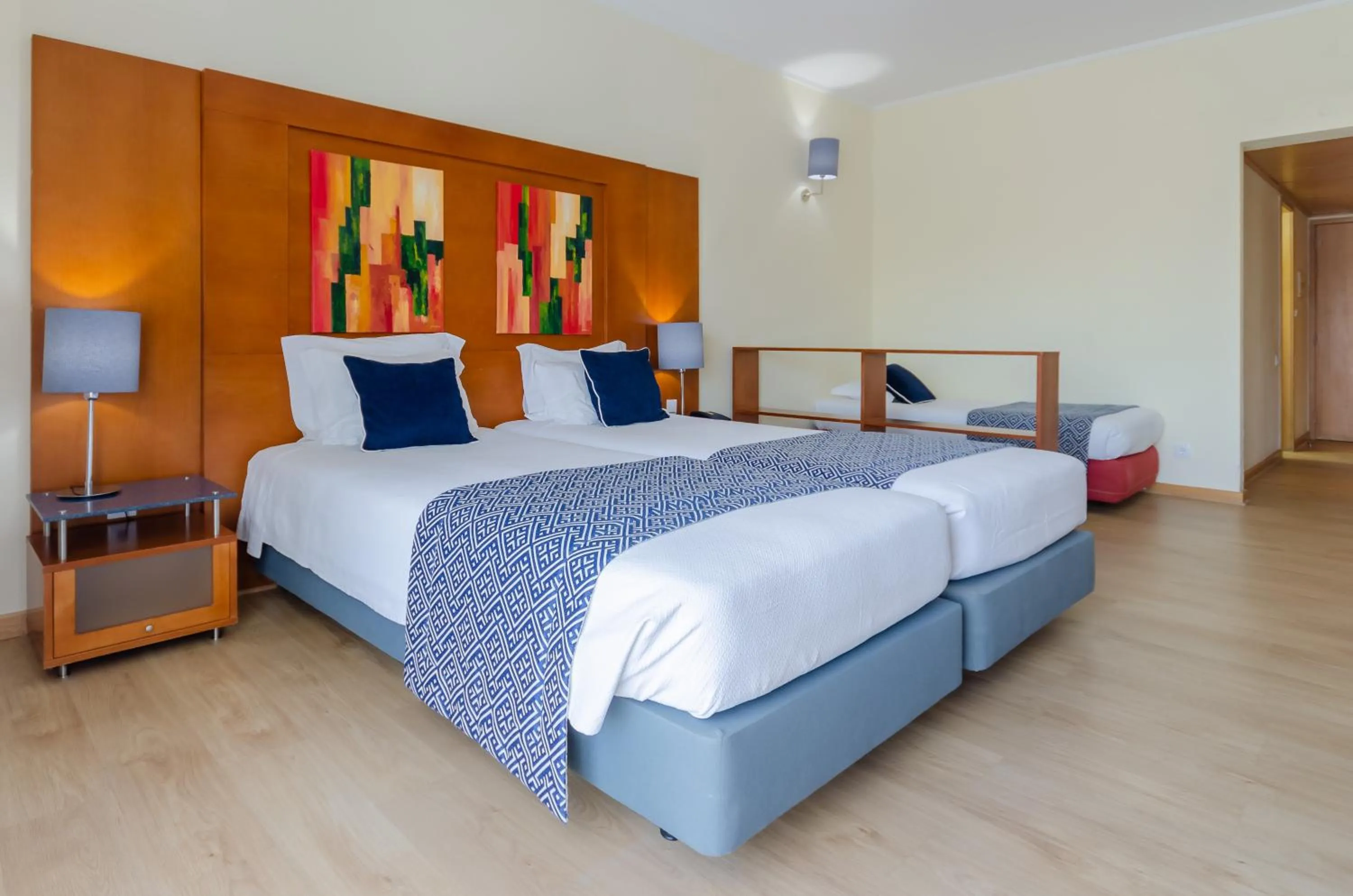 Standard Triple Room in Hotel Alvorada