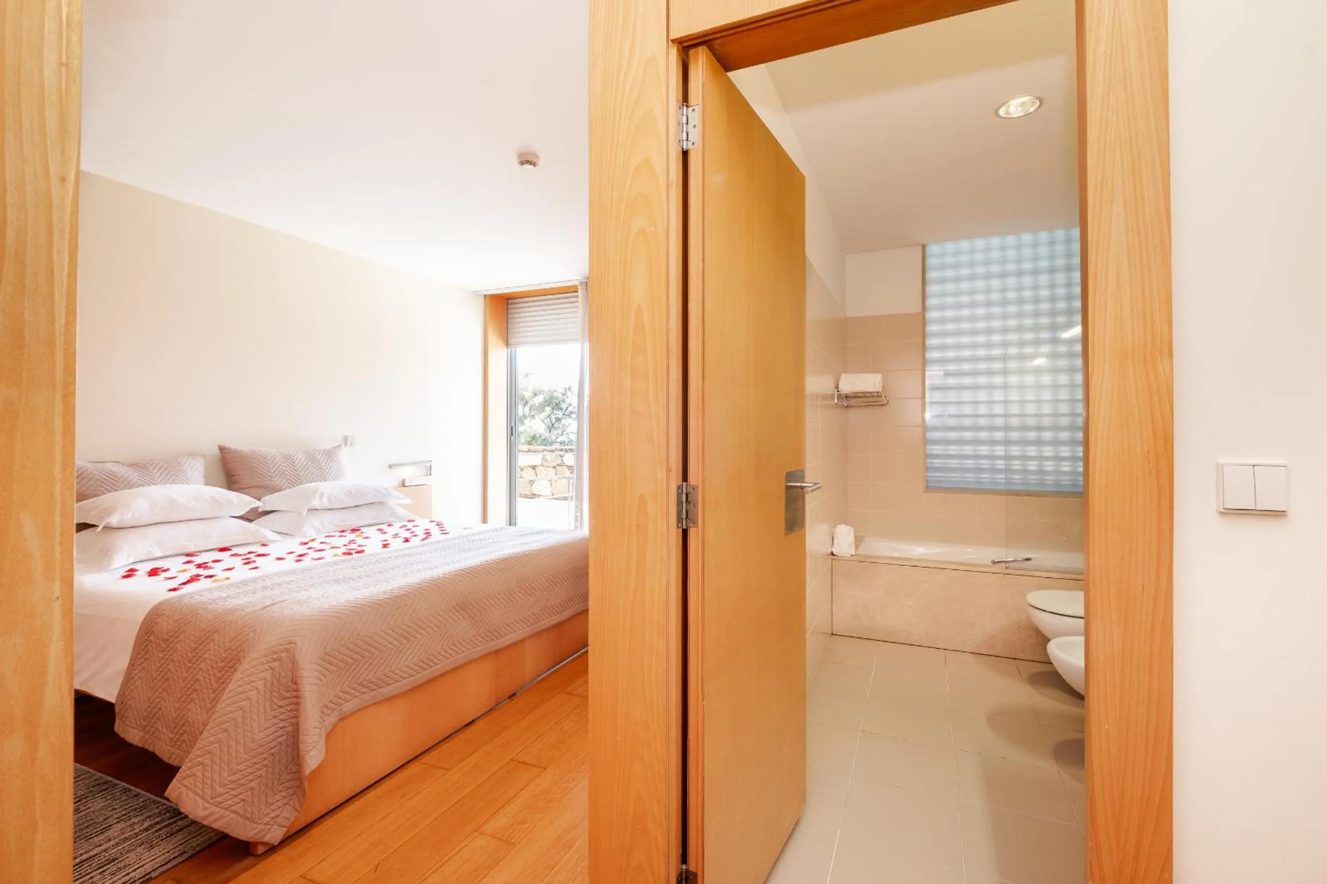 Double or Twin Room with Garden View in Axis Ponte de Lima Golf Resort Hotel