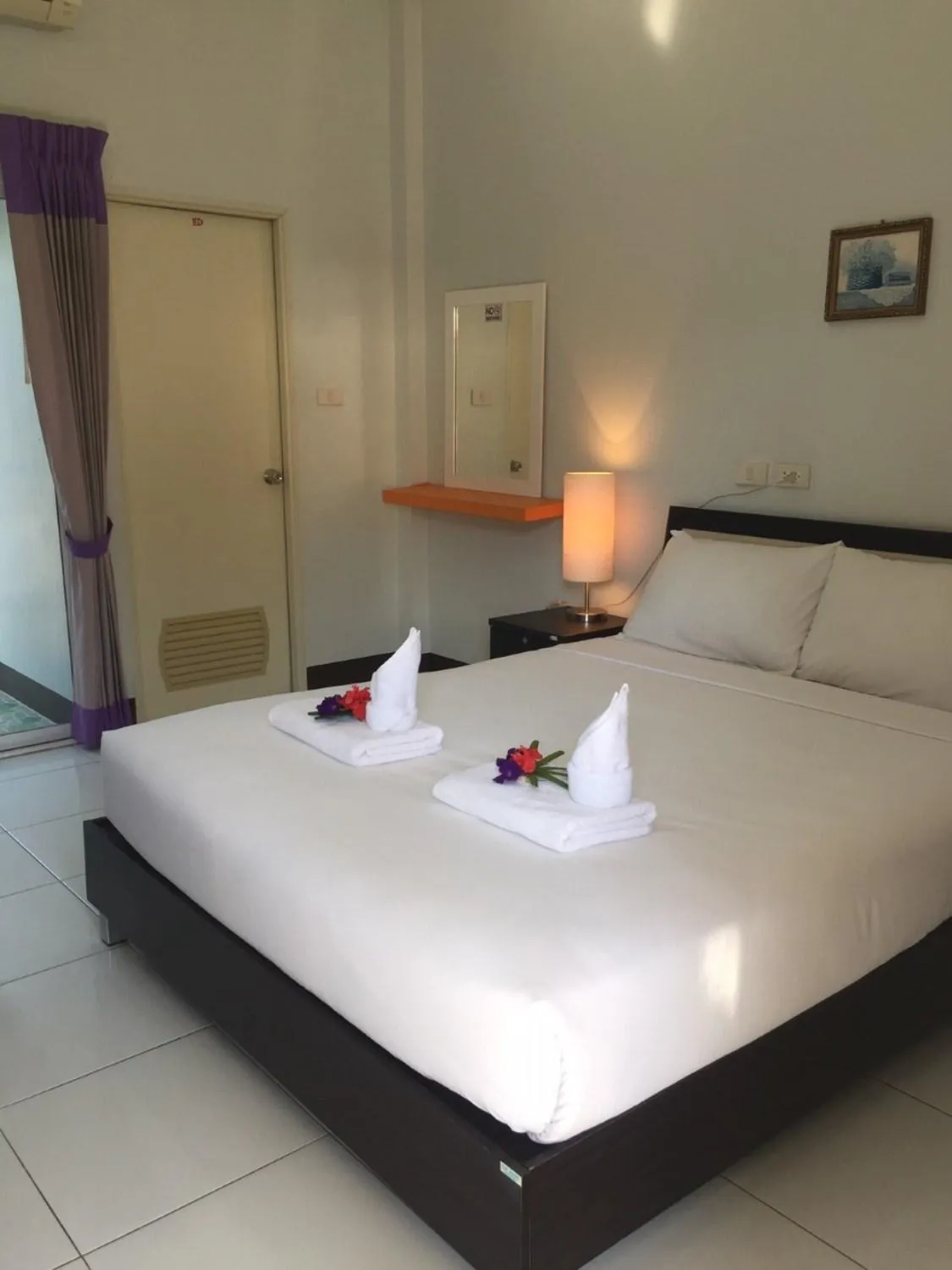 Standard Superior Double or Twin with Air Conditioning in Ben Guesthouse