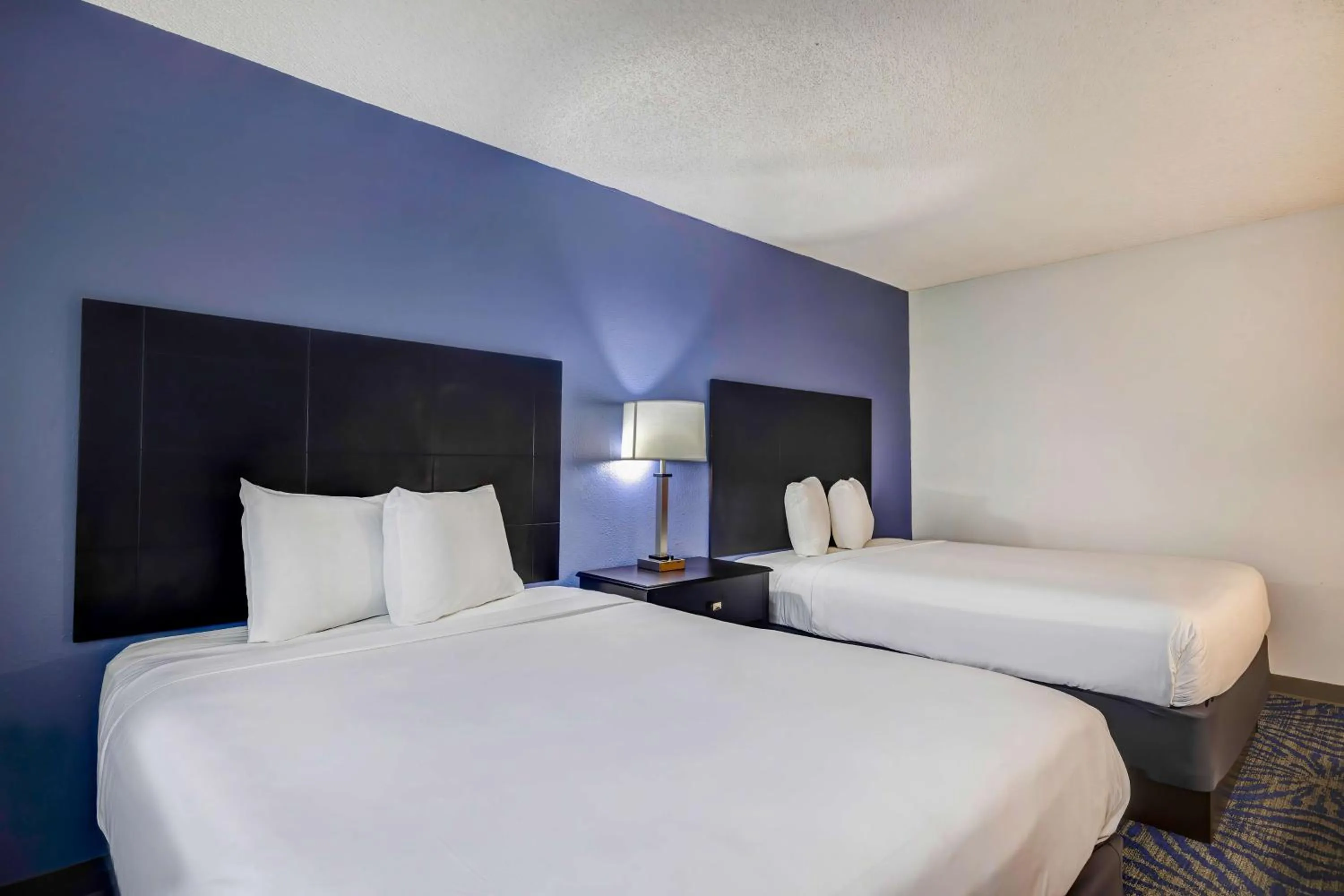 Queen Room with Two Queen Beds - Disability Access - Non-Smoking in Motel 6 Arlington TX Entertainment District
