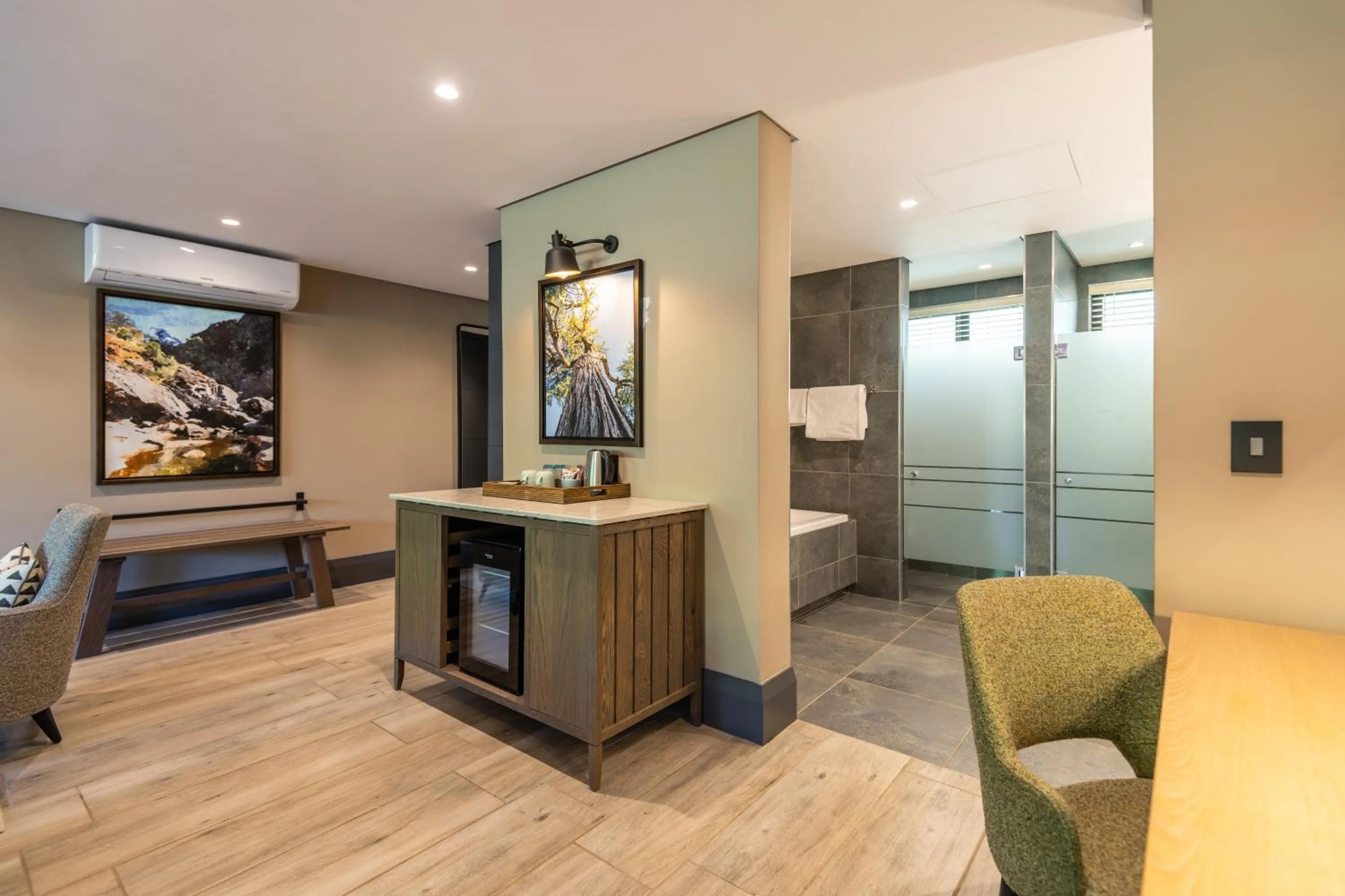 Standard Double Room in Midgard