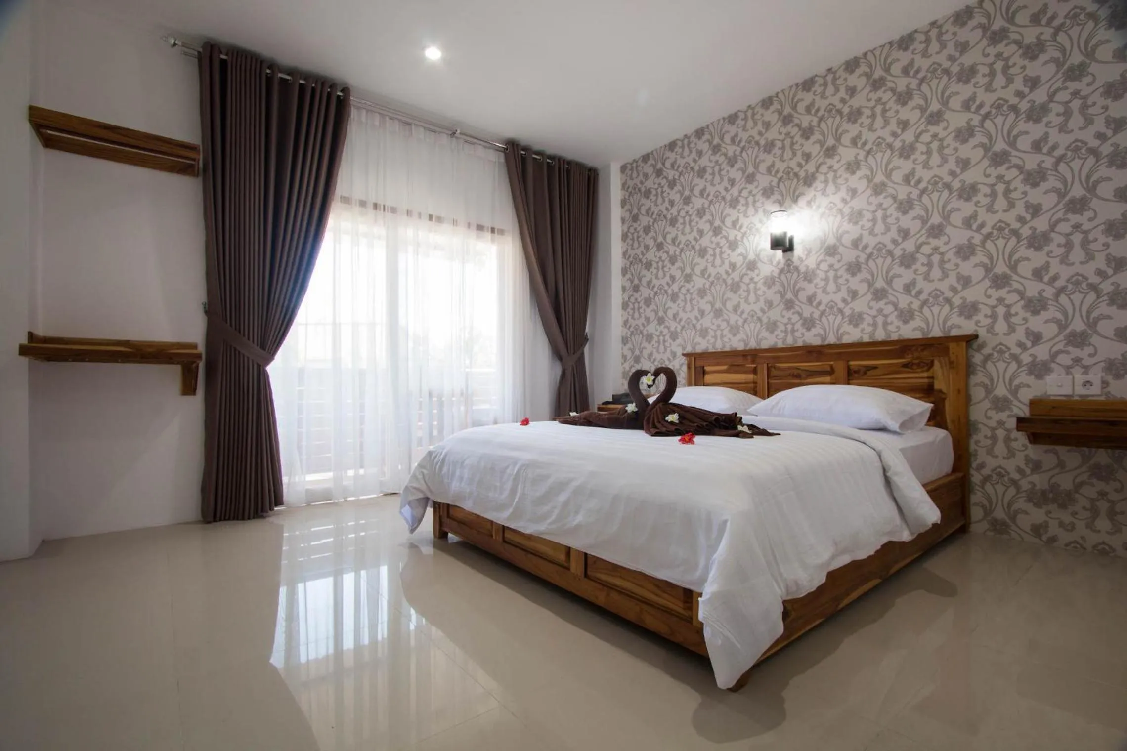 Superior Deluxe Double or Twin Room  in Central Inn Senggigi
