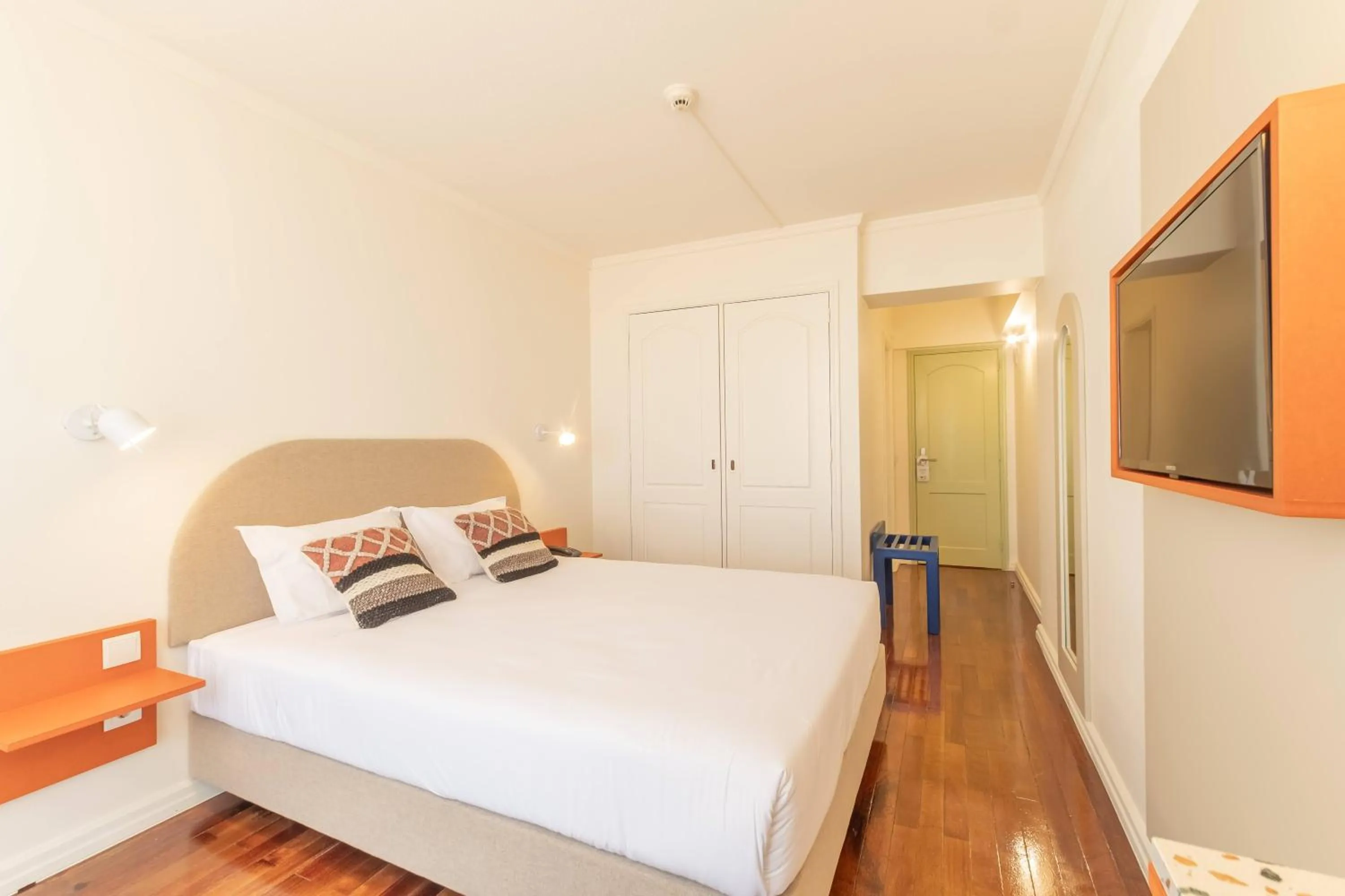 Double Room with Sea View in WOT Lagos Montemar Soul