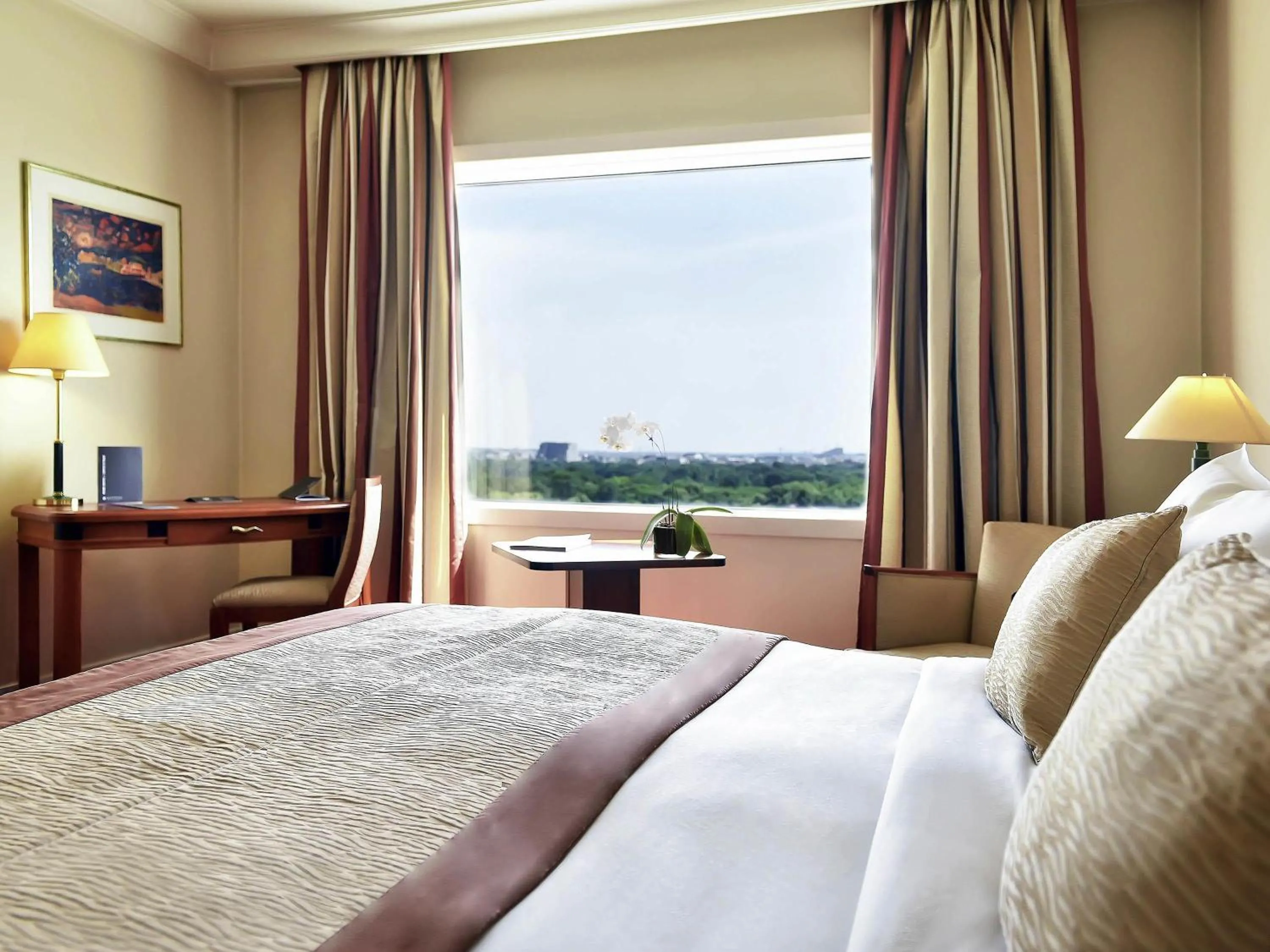 Superior Double Room in Pullman Bucharest World Trade Center