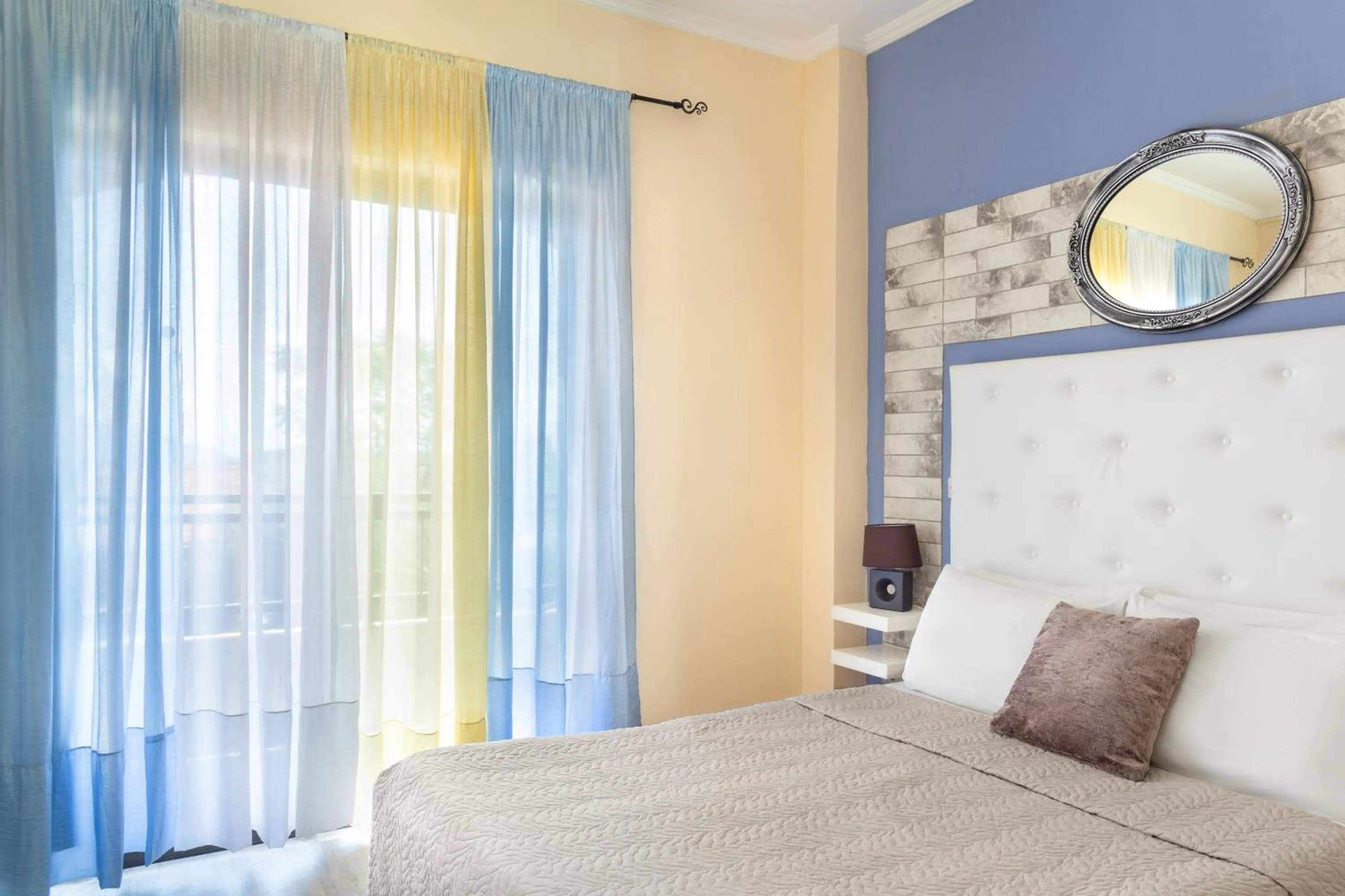 Double or Twin Room with Sea View in Victoria Hill Hotel