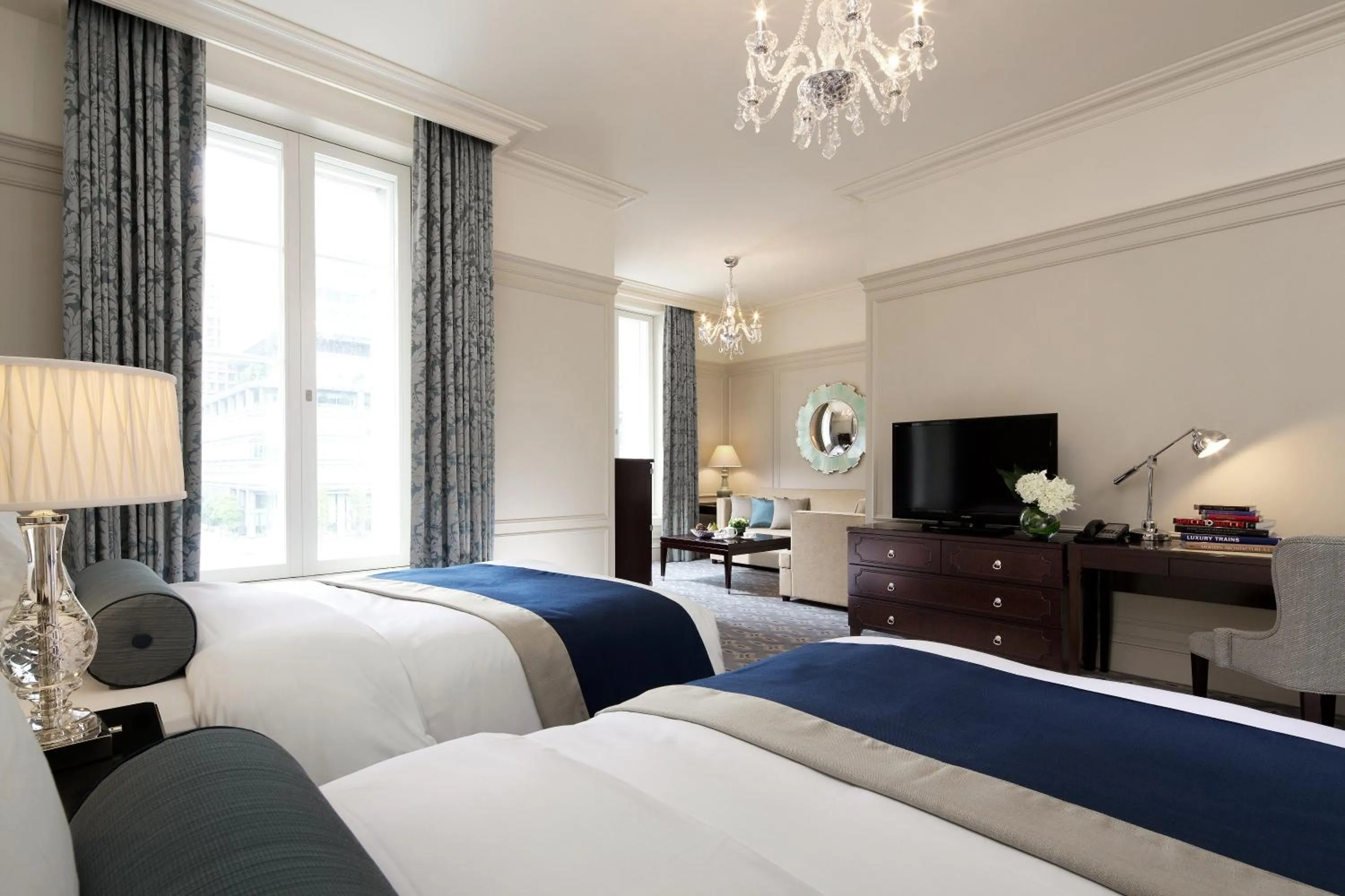 Junior Suite Twin - Non-Smoking in The Tokyo Station Hotel