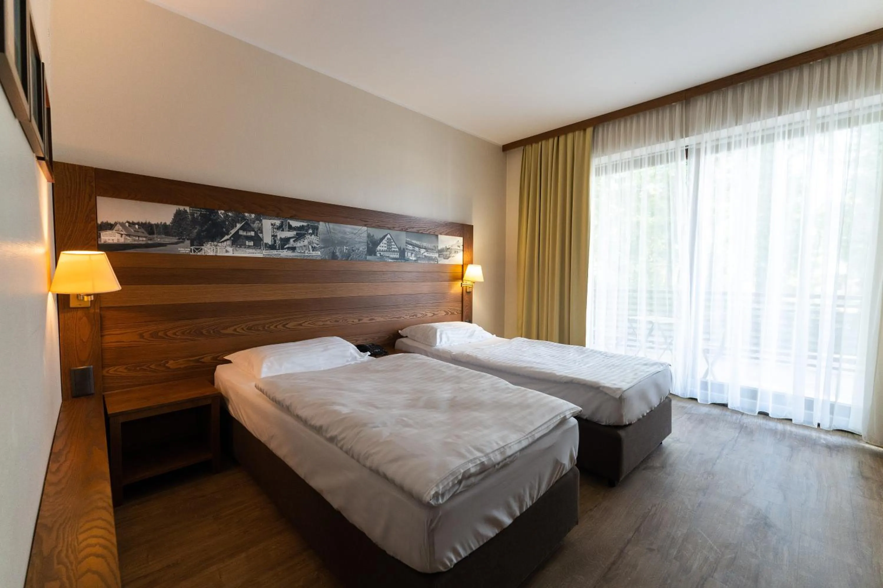 Comfort Double or Twin Room with Balcony in Hotel Arena Maribor