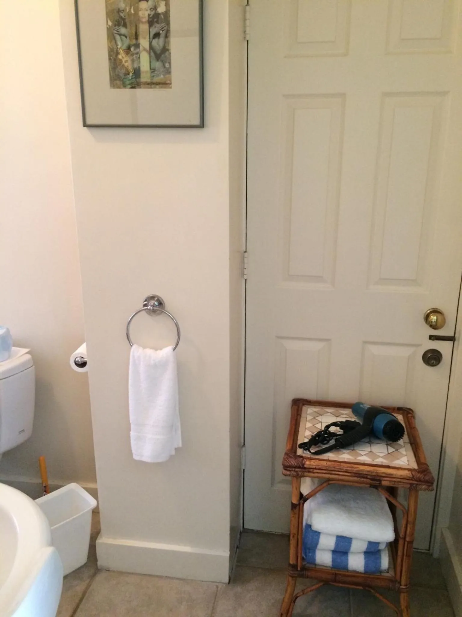 Deluxe Queen Room in Secret Garden Inn & Cottages