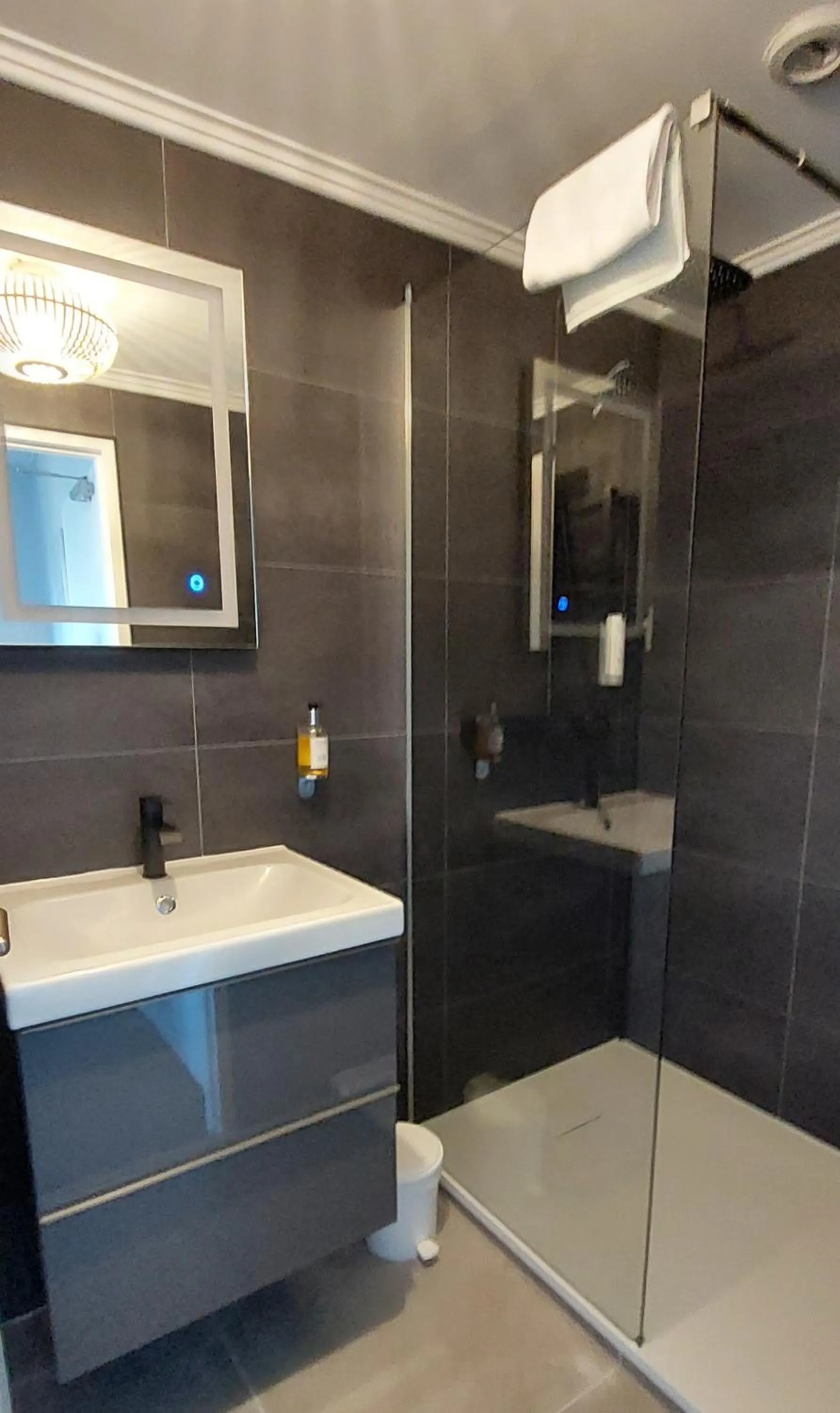 Double Room in Logis Le Prieuré