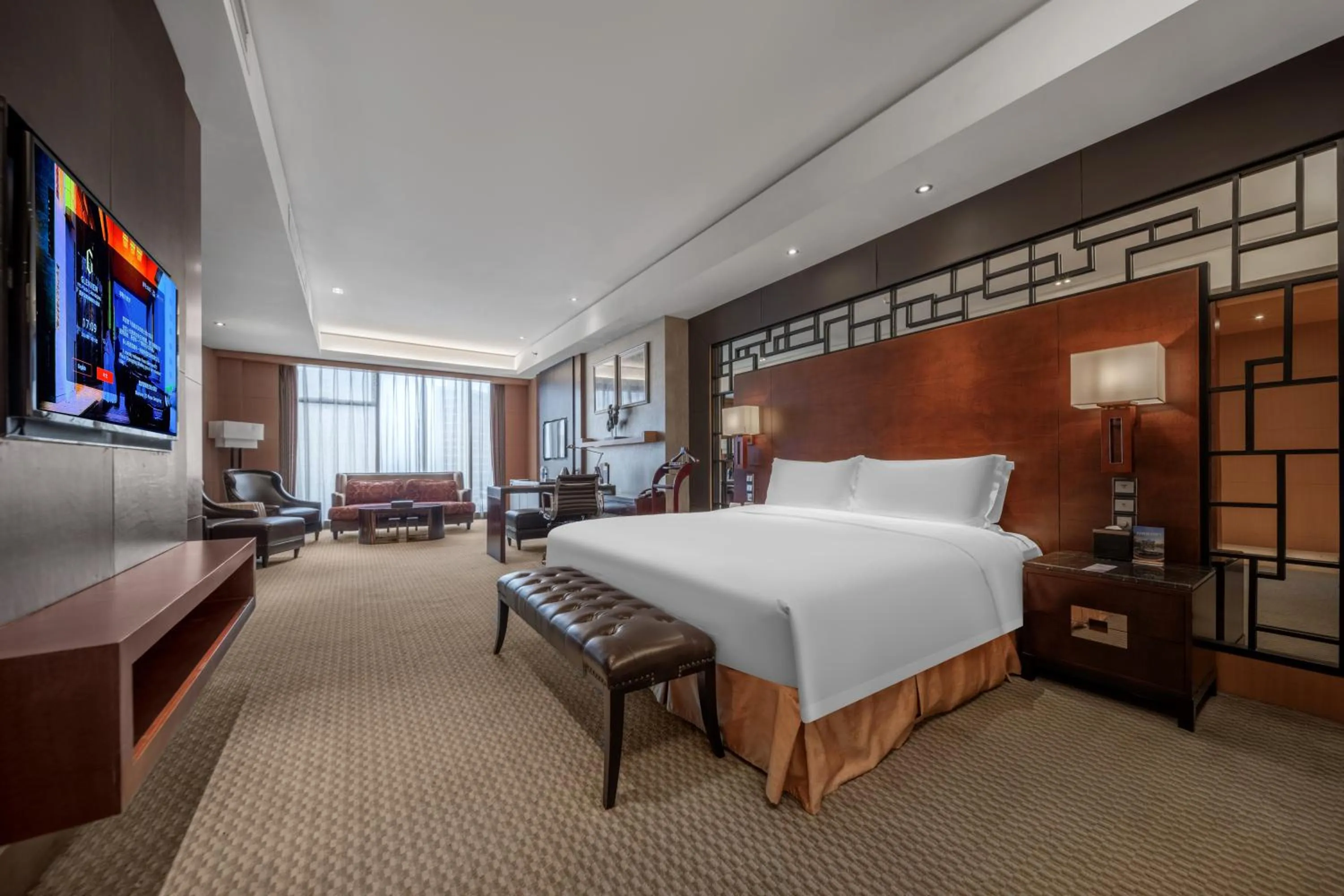 Deluxe Suite in Glenview ITC Plaza Chongqing