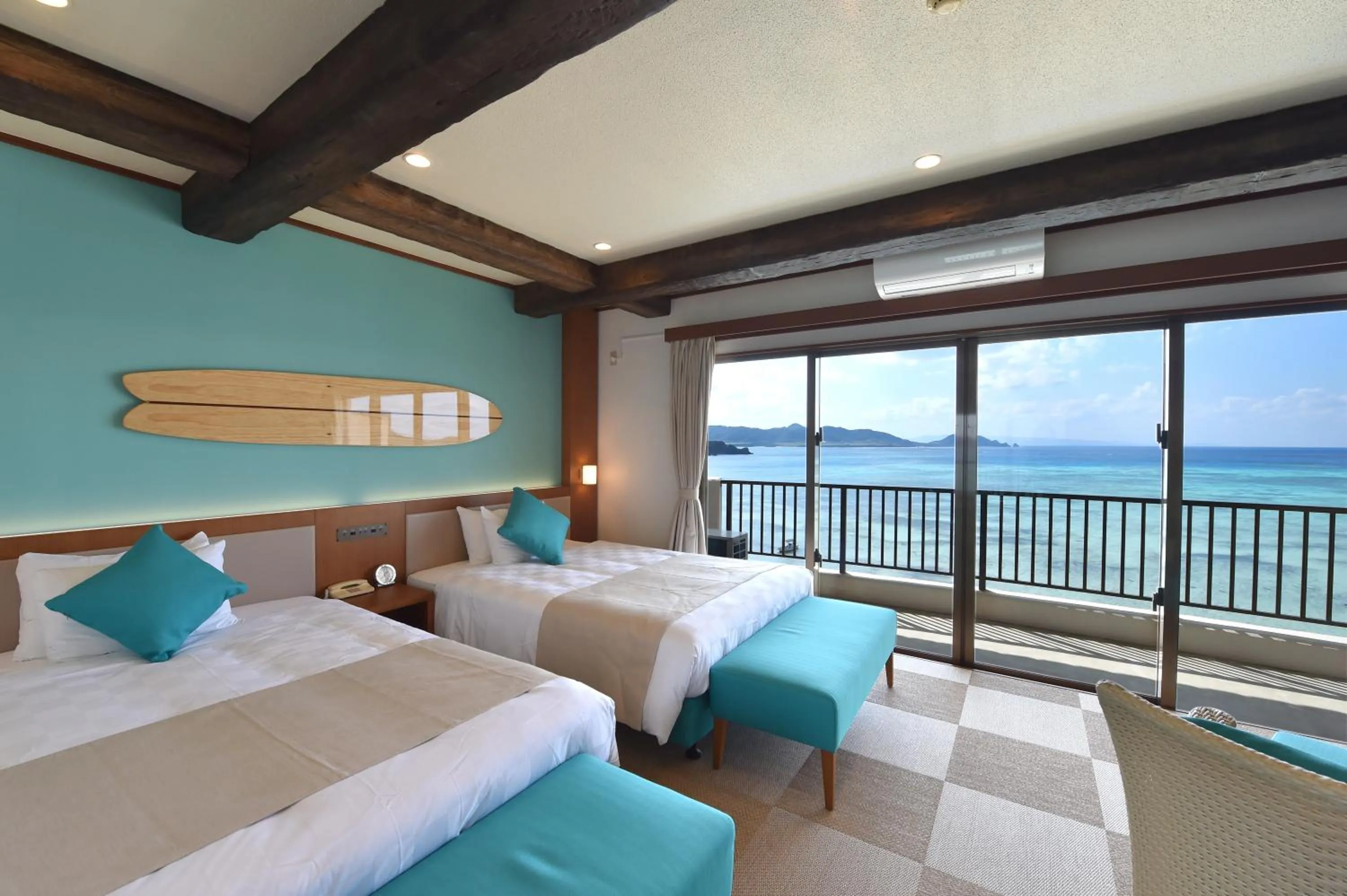 Deluxe Twin Room with Sea View in Ishigaki Seaside Hotel