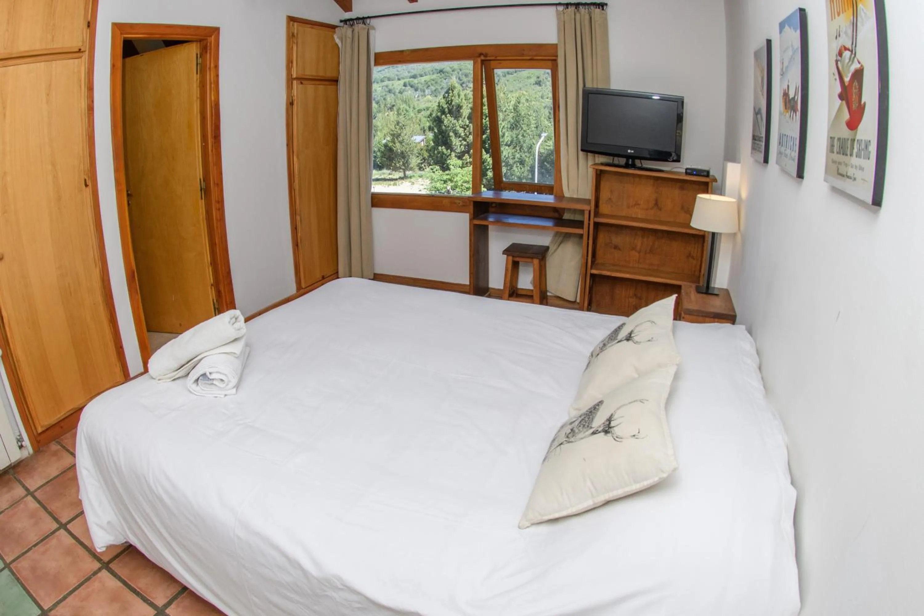Superior Double Room in Complejo Base 41
