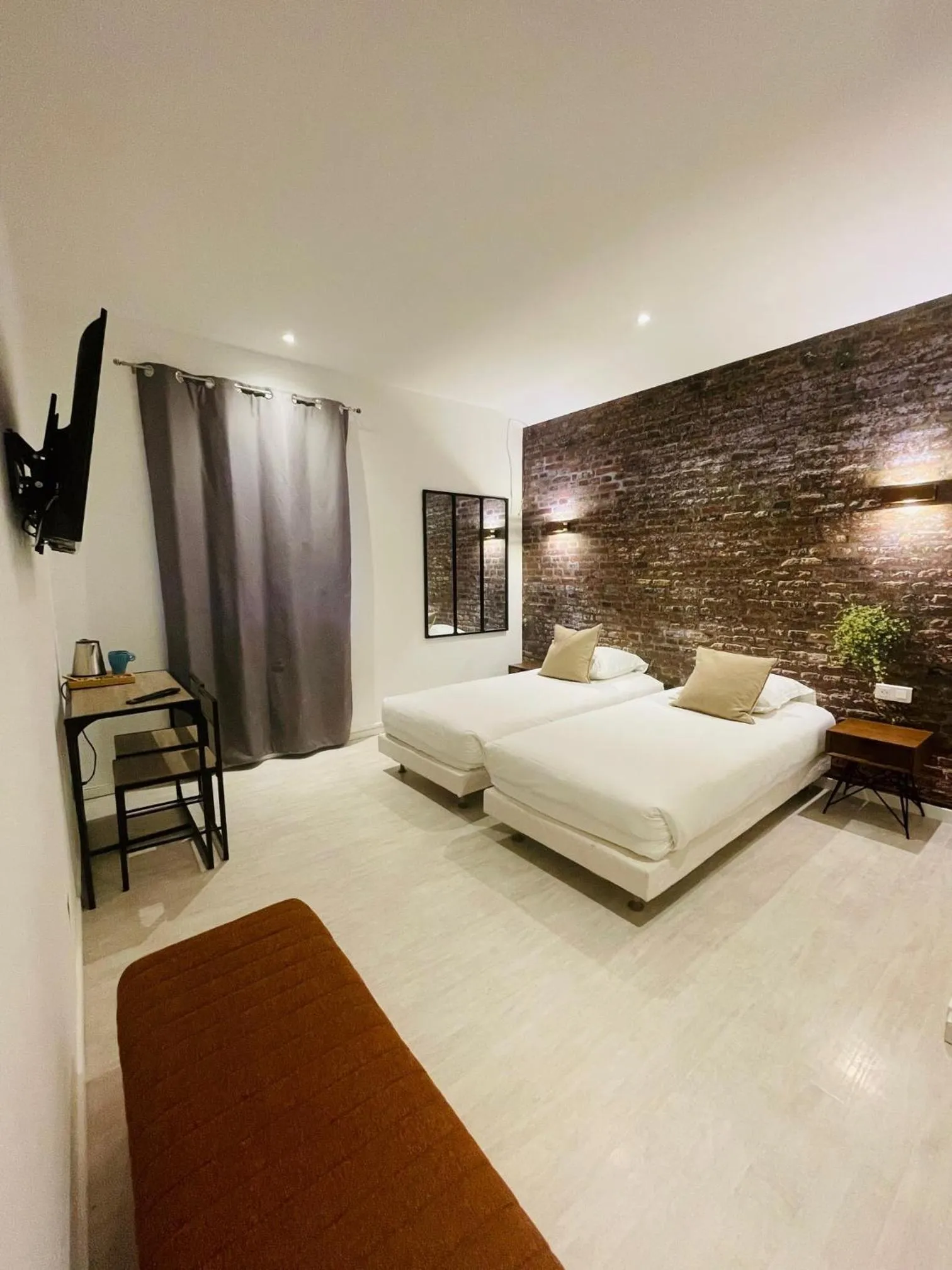 Twin Room in Hôtel La Bastide de Vaison