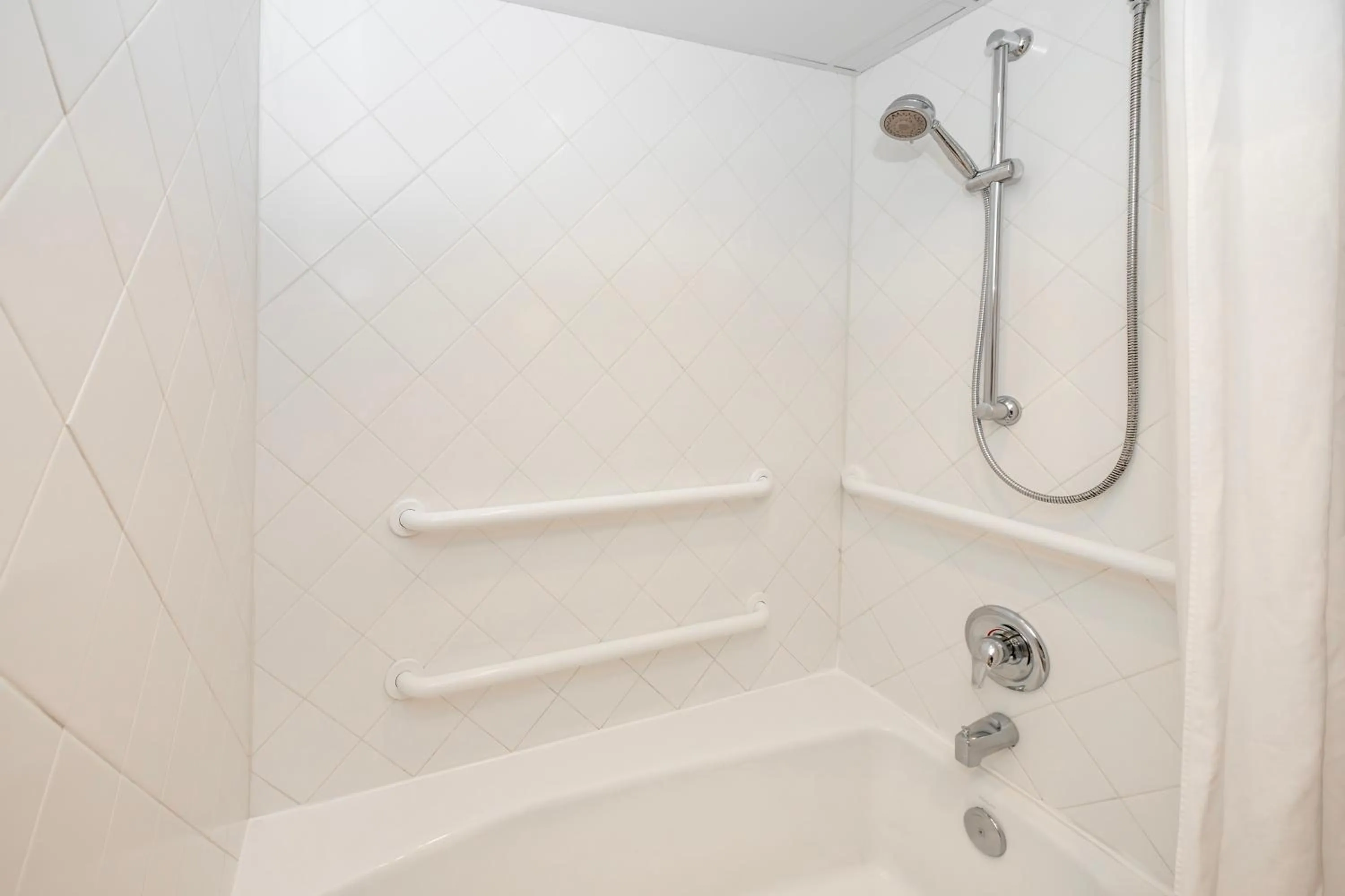 King Room with Pool View - ADA- First Floor in The Bay Resort