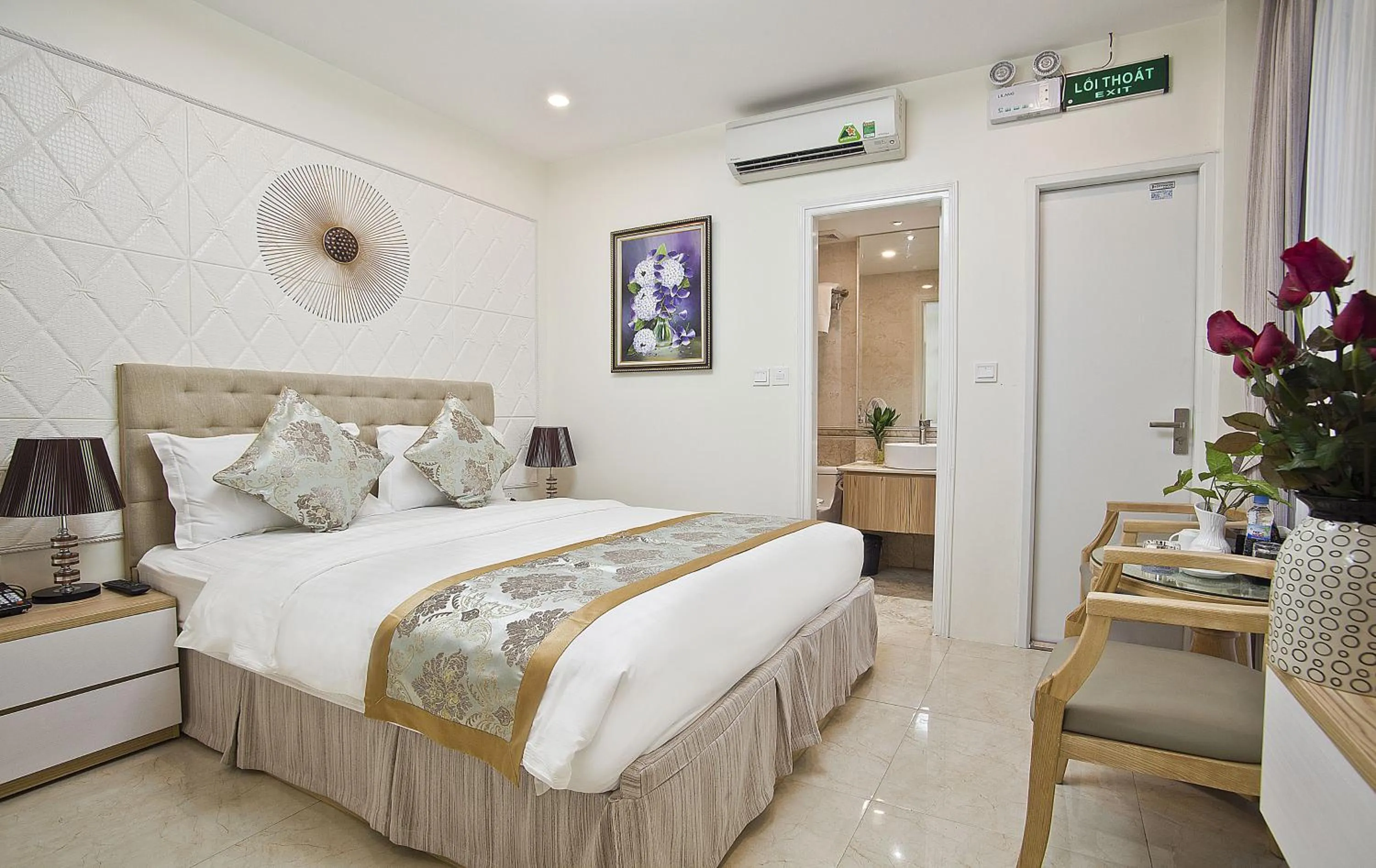 Superior Double Room in DLmos Hanoi Hotel