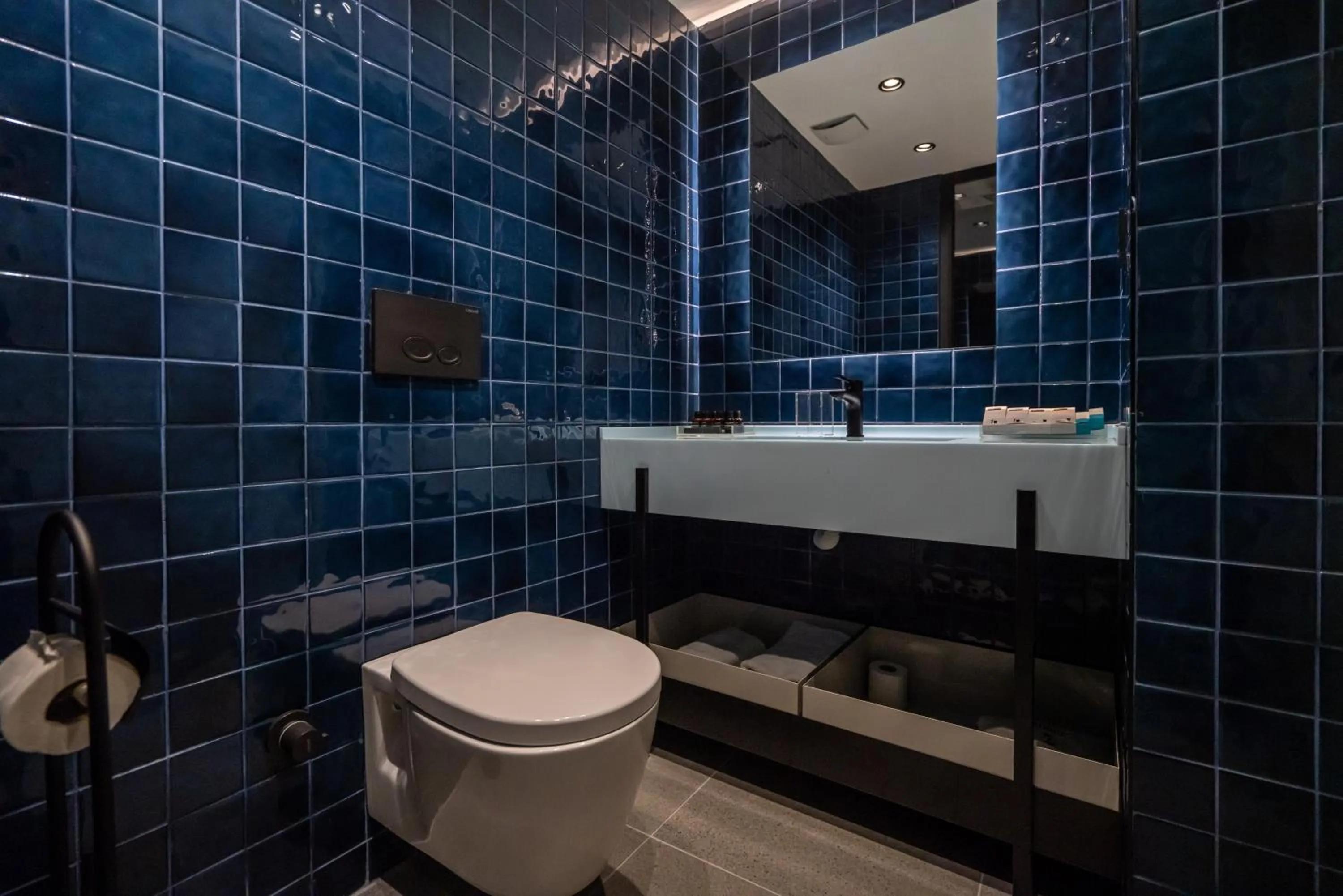 Deluxe Double or Twin Room with Bosphorus View in Zimmer Bosphorus Hotel