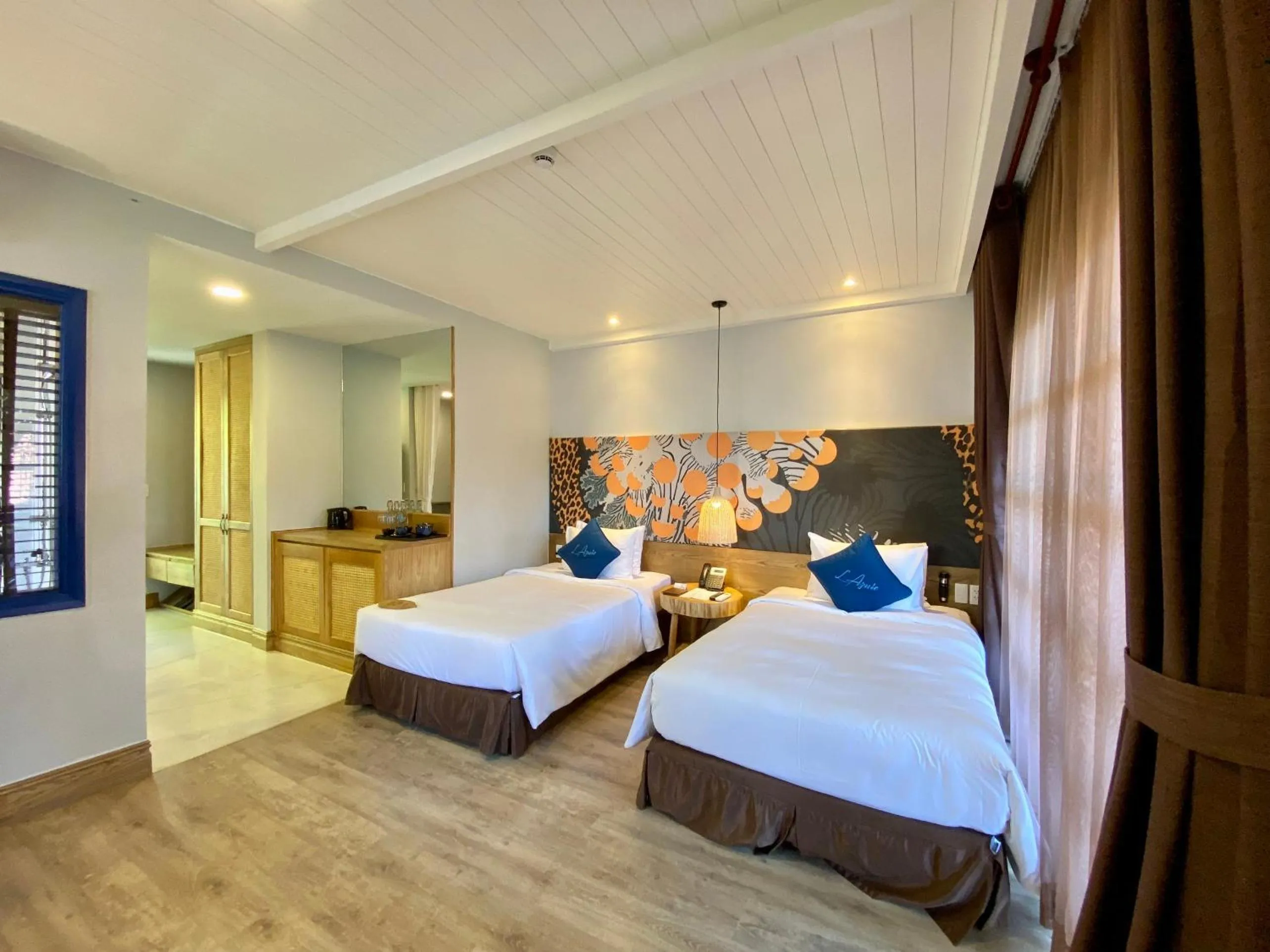 Deluxe Garden View Twin Bed in L'Azure Resort and Spa