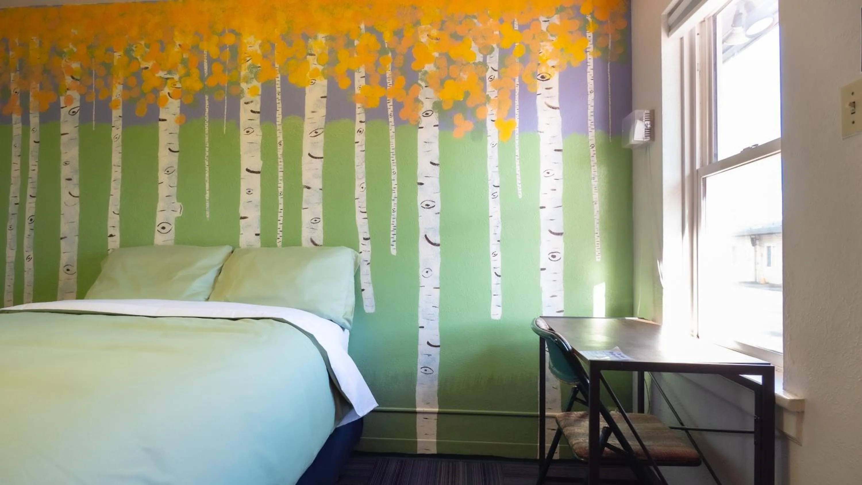 Deluxe Double Room with Bath in RAD Hostel