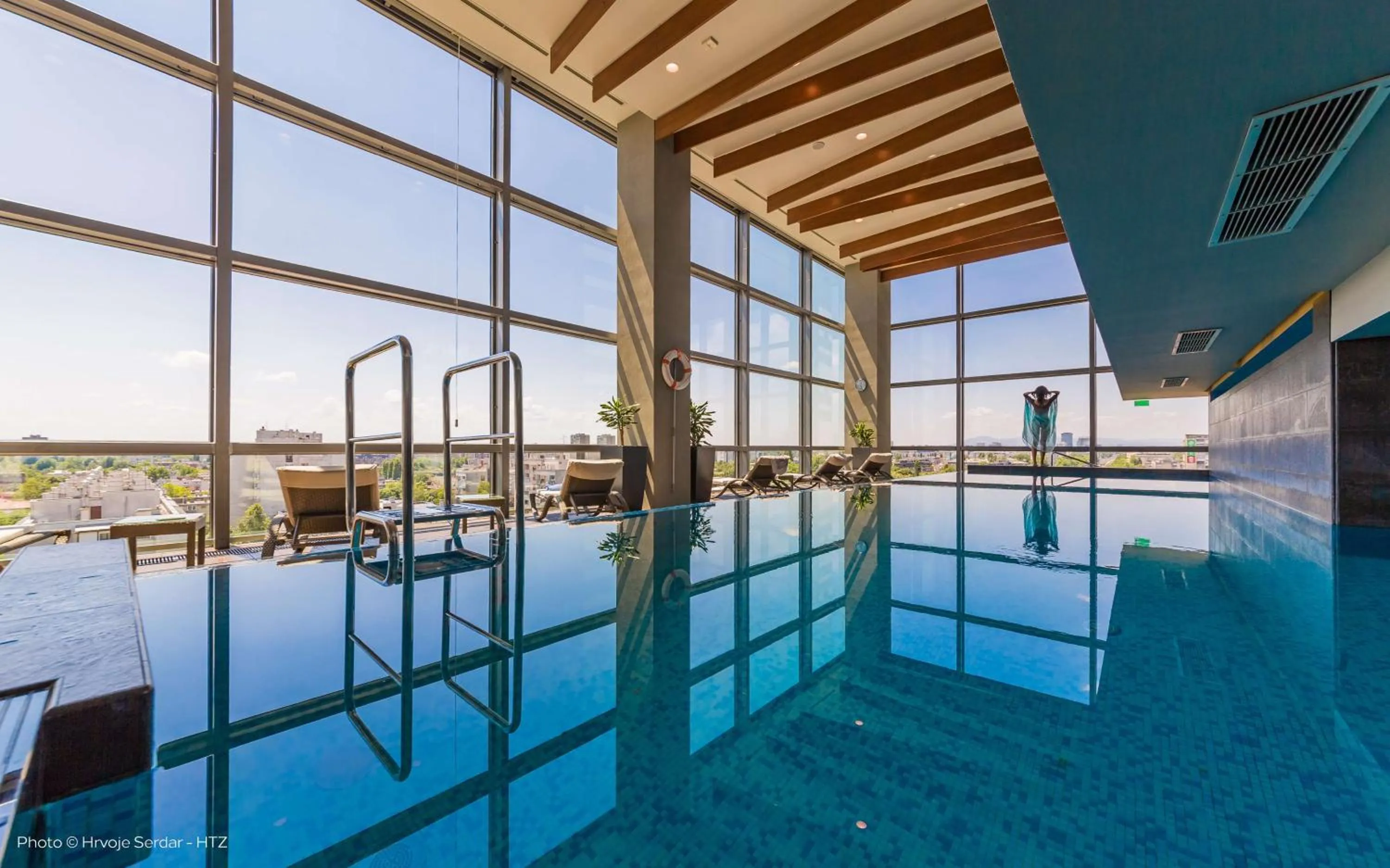 King Room - Mobility Access in DoubleTree by Hilton Zagreb