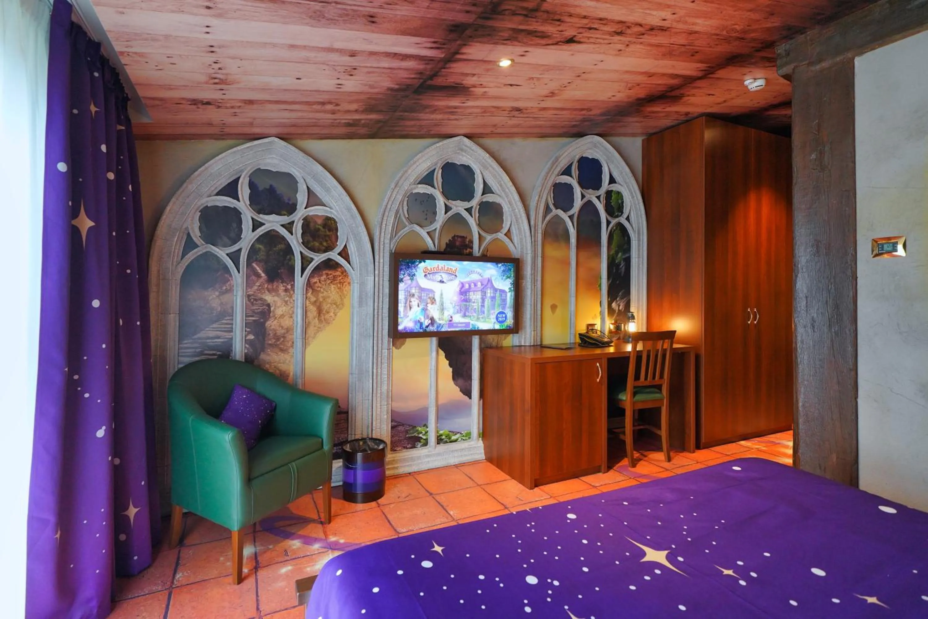 Wizard House Superior Room  in Gardaland Magic Hotel