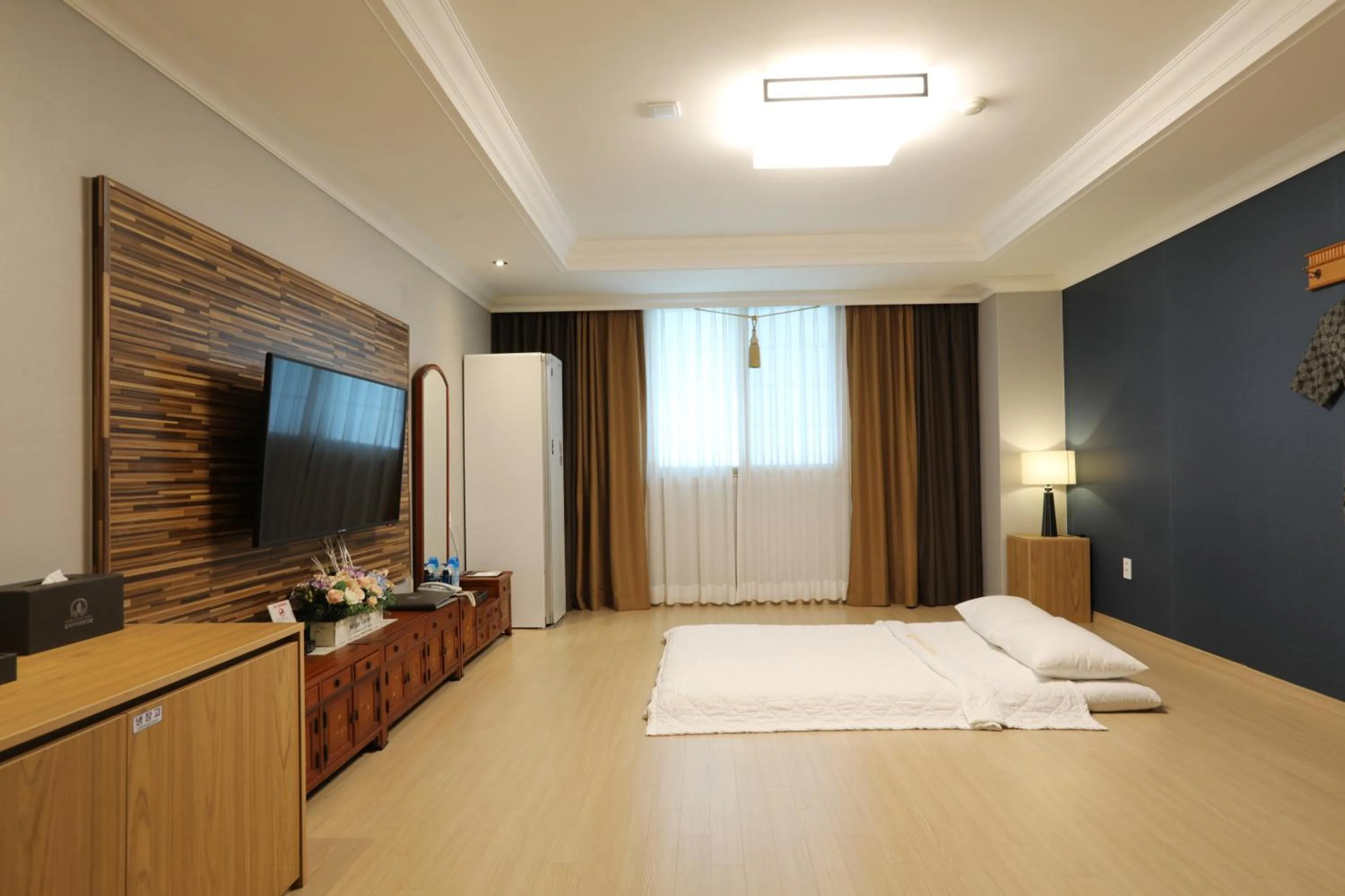 Family Room in Gwangju Empire Hotel