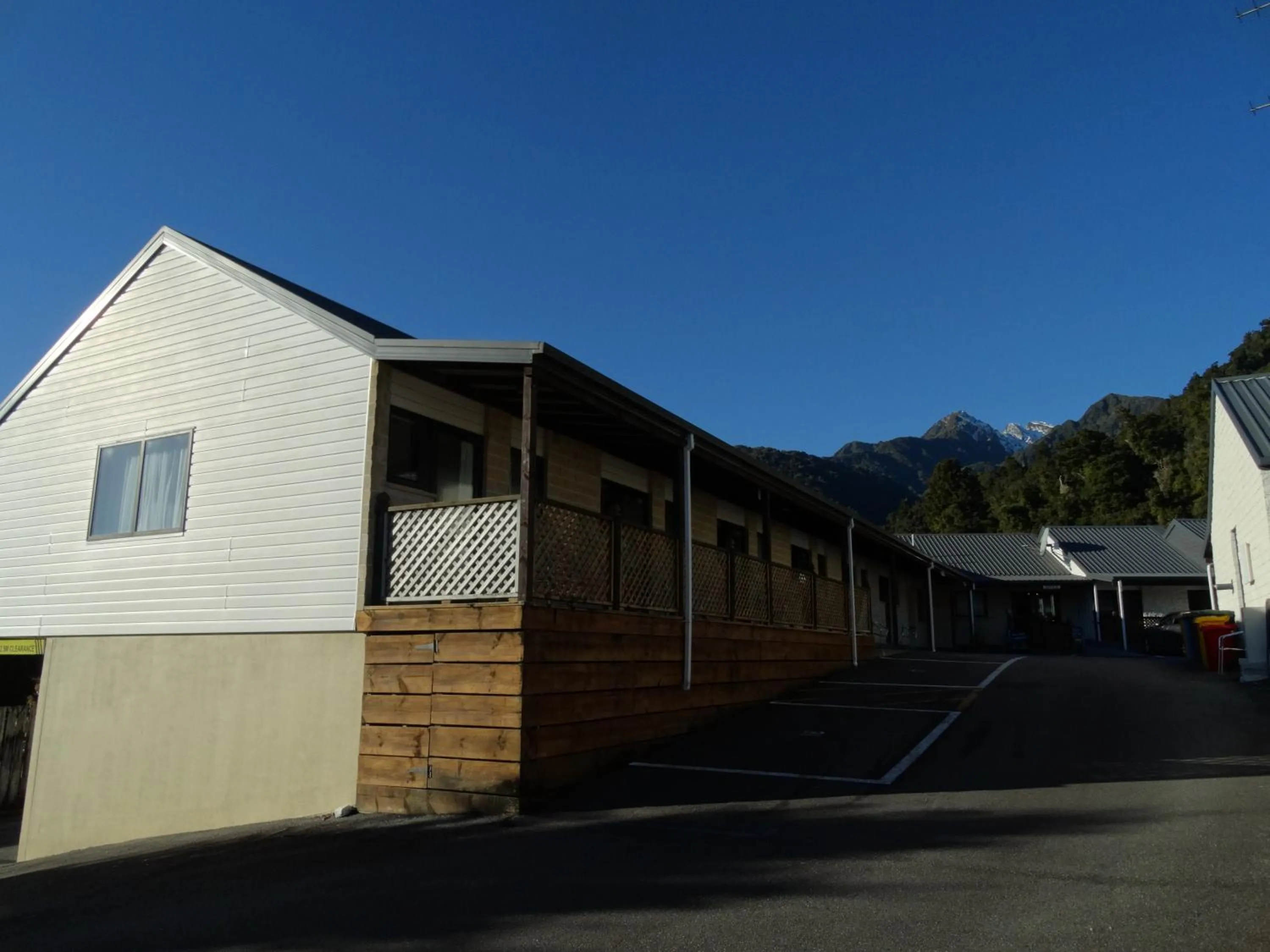 King Studio in Alpine Glacier Motel