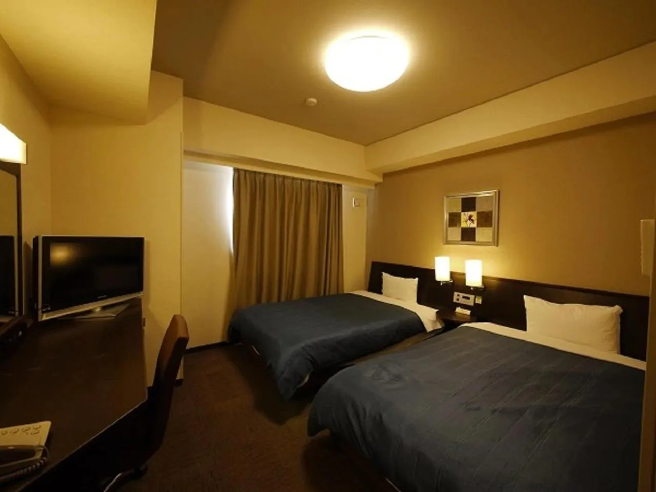 Comfort Twin Room Non-Smoking in Hotel Route-Inn Nabari