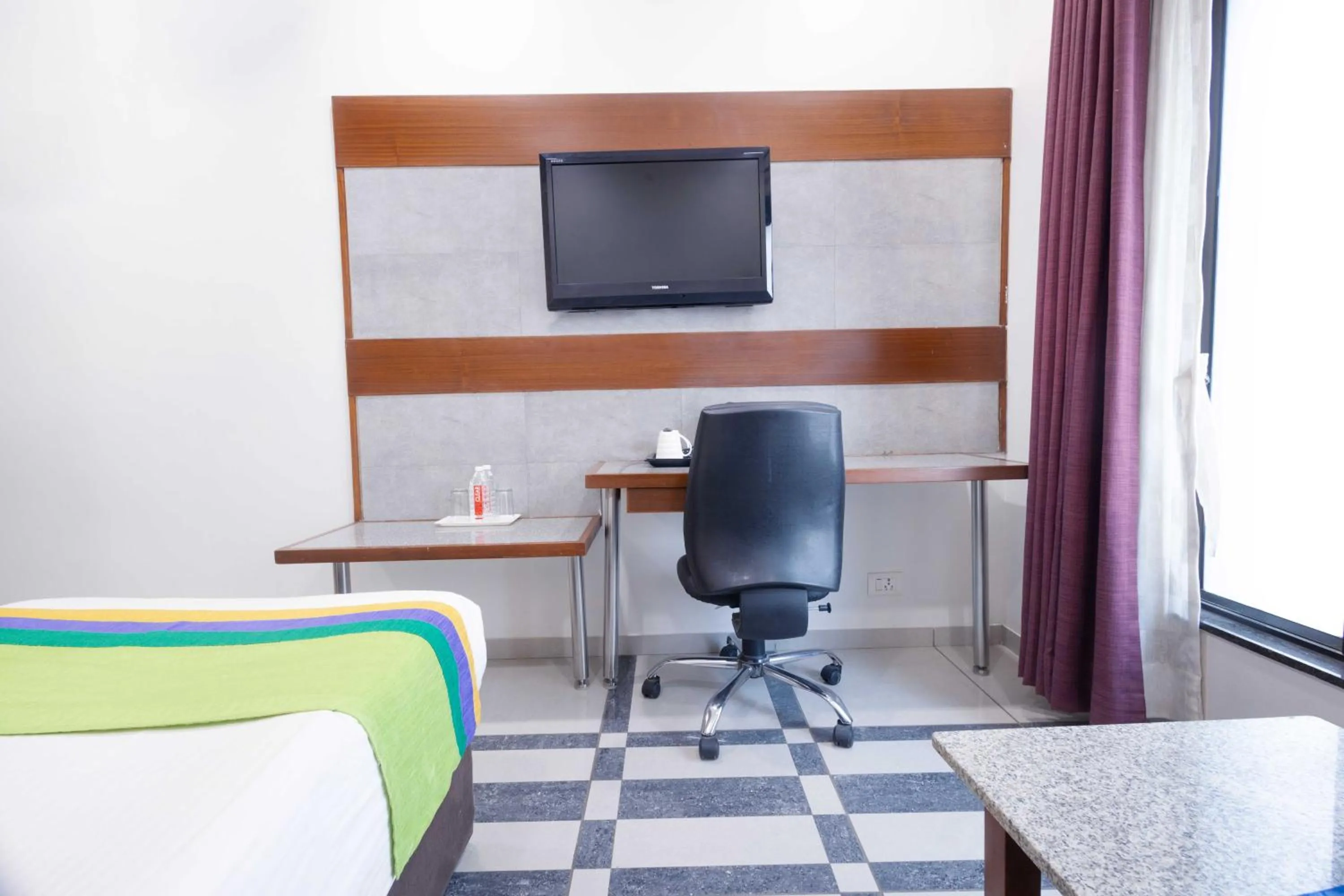 Economy Room - single occupancy in Treebo Ambassador