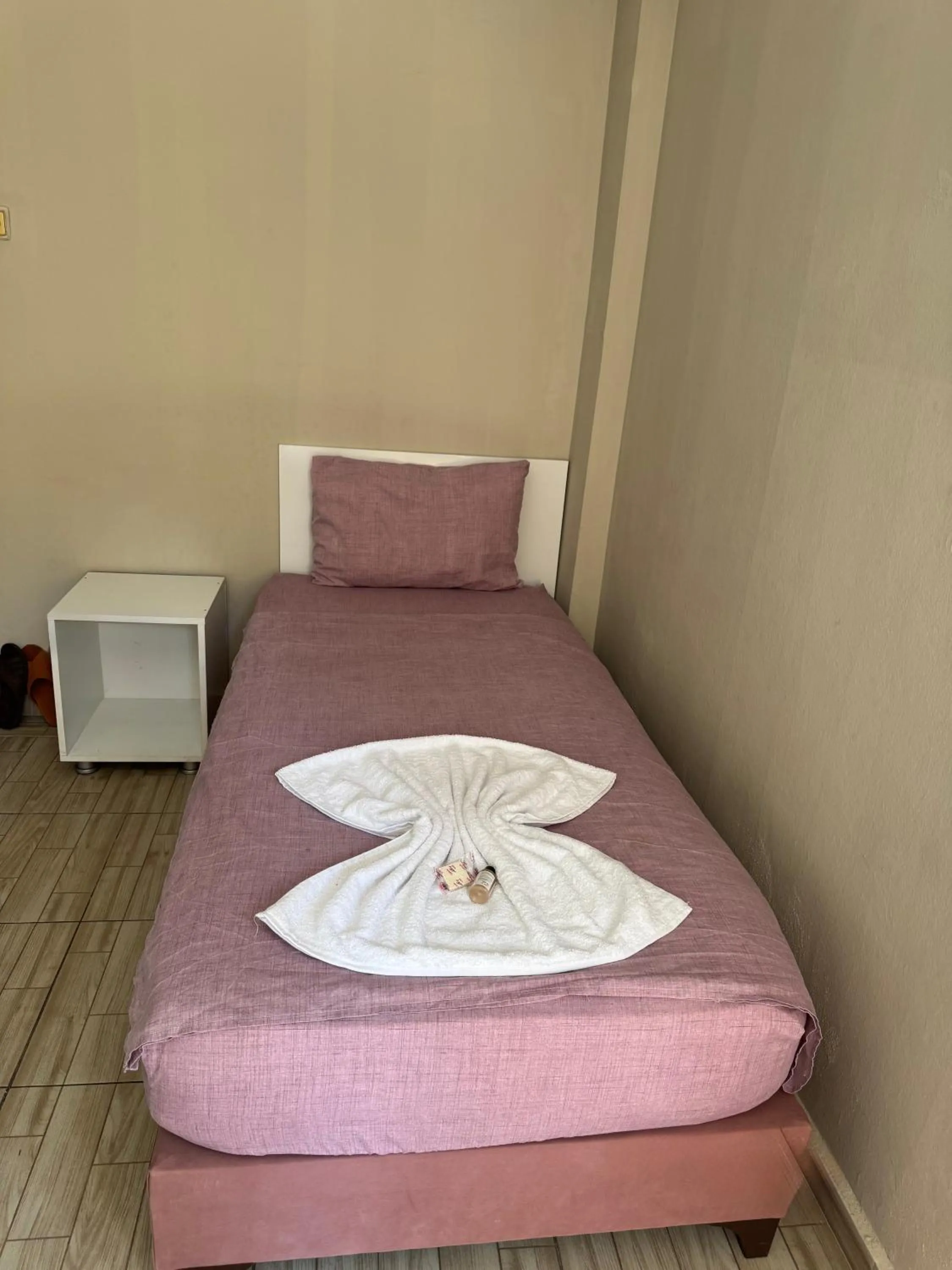 Double or Twin Room with Shared Bathroom in Ersoy Ak Pansiyon