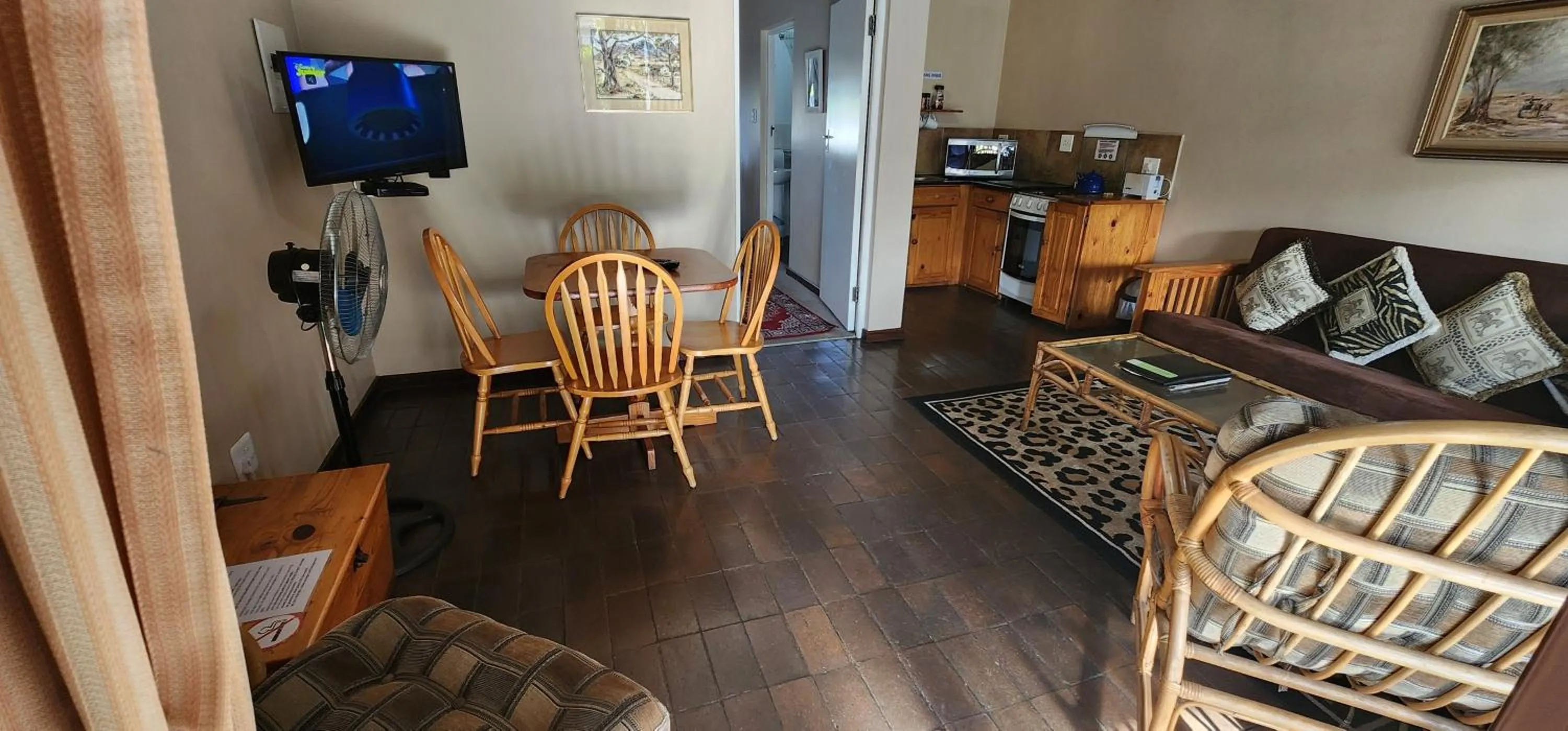 Double Room with Sofa Bed - single occupancy in B My Guest