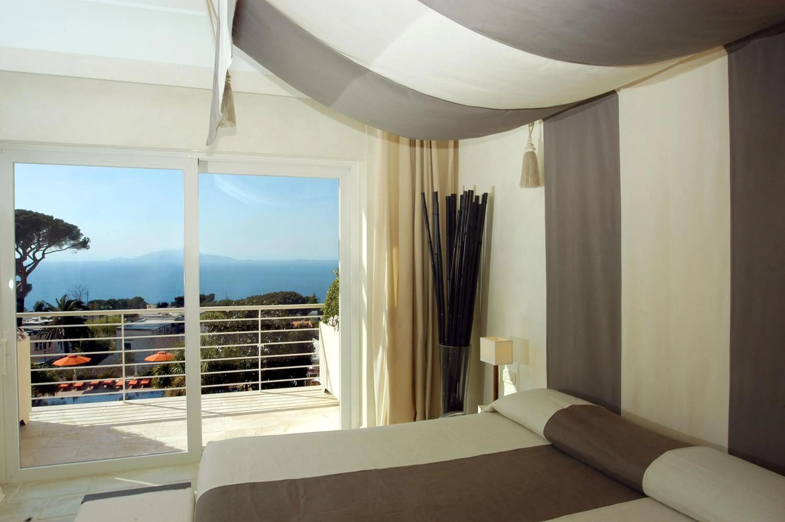 Art Suite Sea Side in Jumeirah Capri Palace