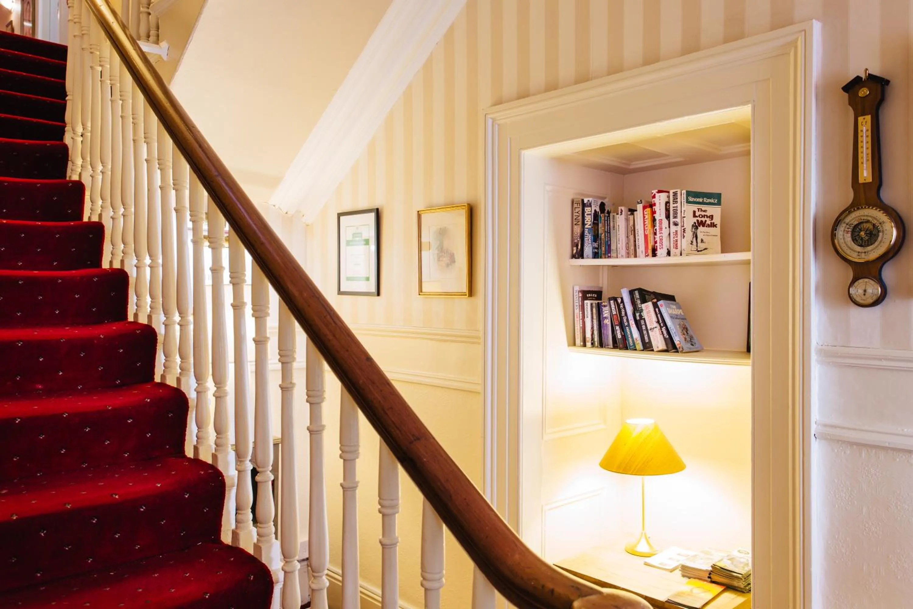 Standard Twin Room in Gleeson's Restaurant & Rooms