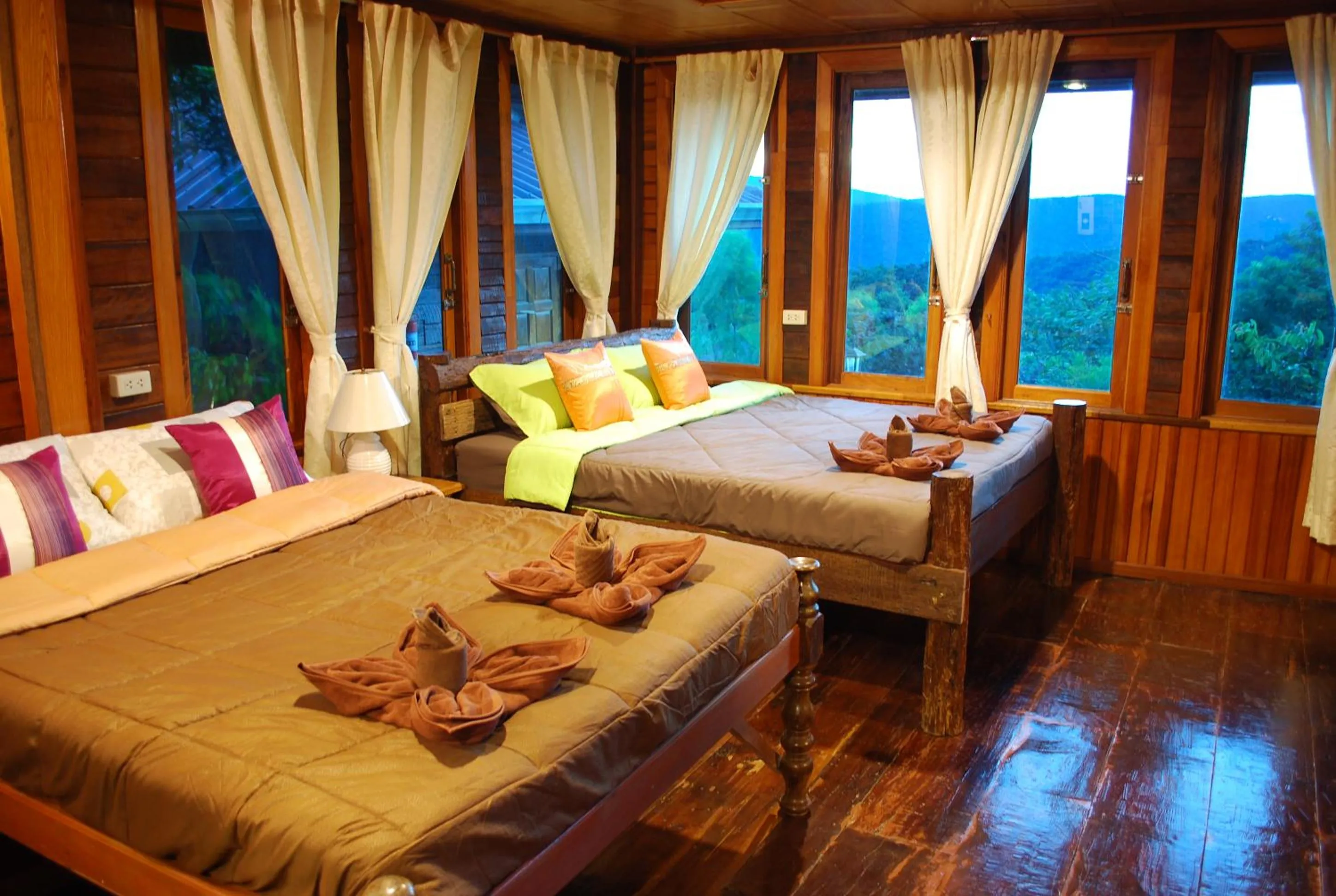 Family Cottage in Prue Sa Raj