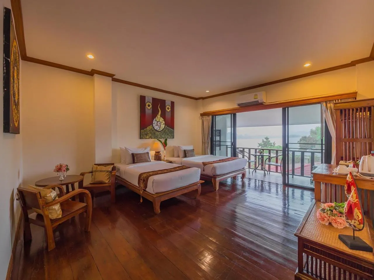 Deluxe Twin Room in Chiangkhan River Mountain Resort